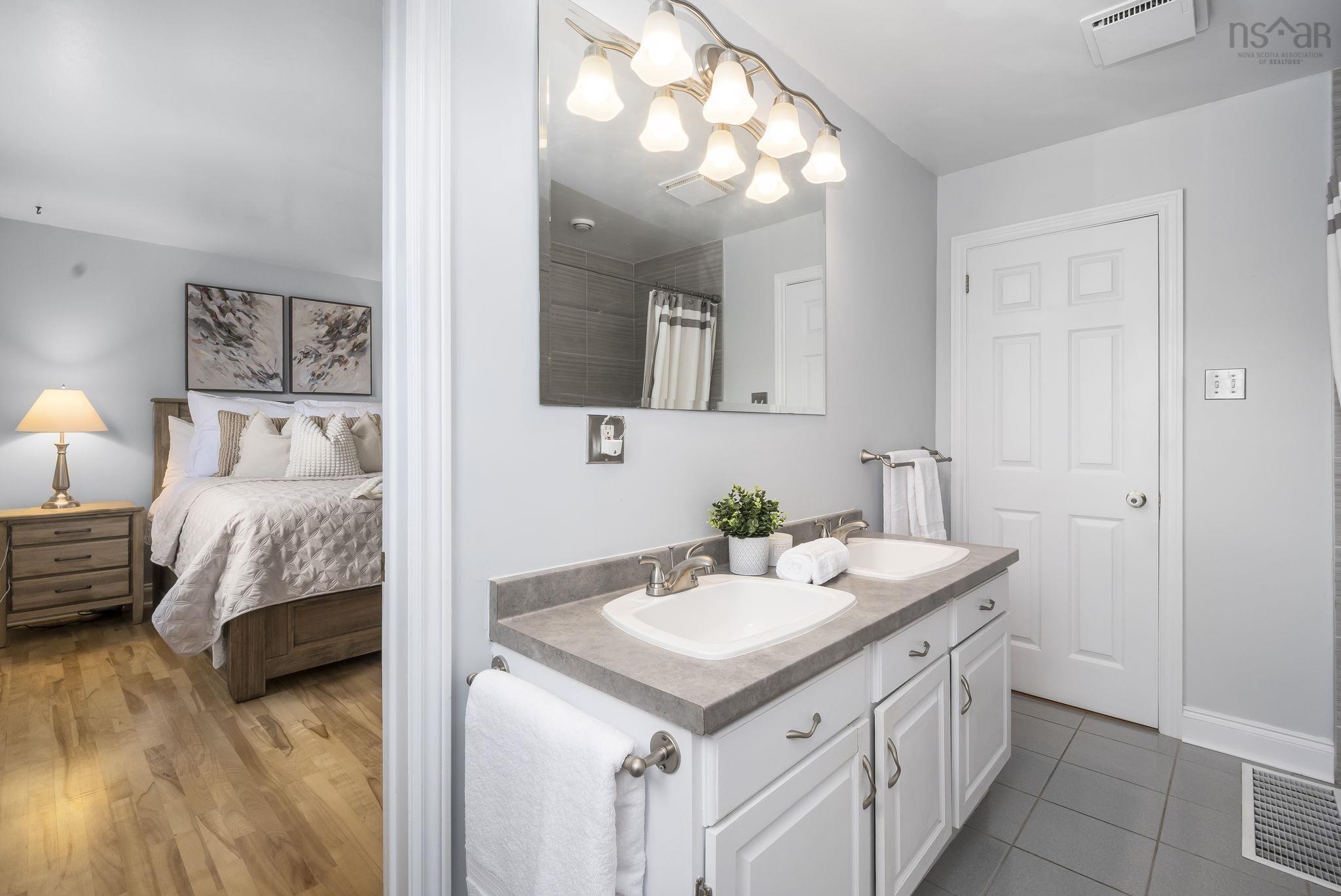 47 Hampton Green, Cole Harbour, NS (MLS 202526392)