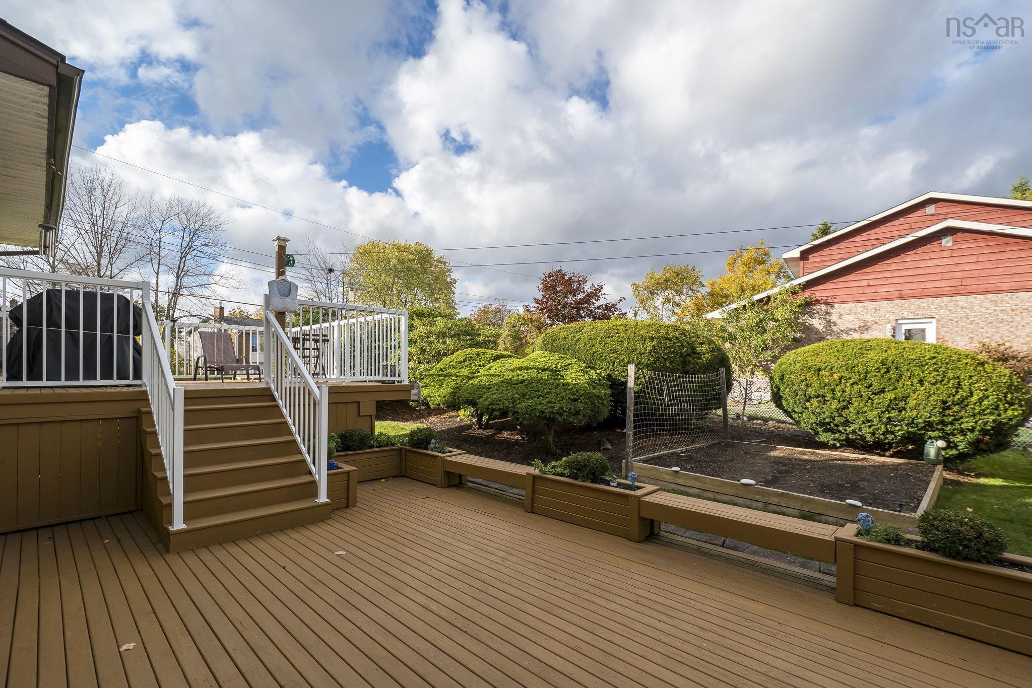 47 Hampton Green, Cole Harbour, NS (MLS 202526392)