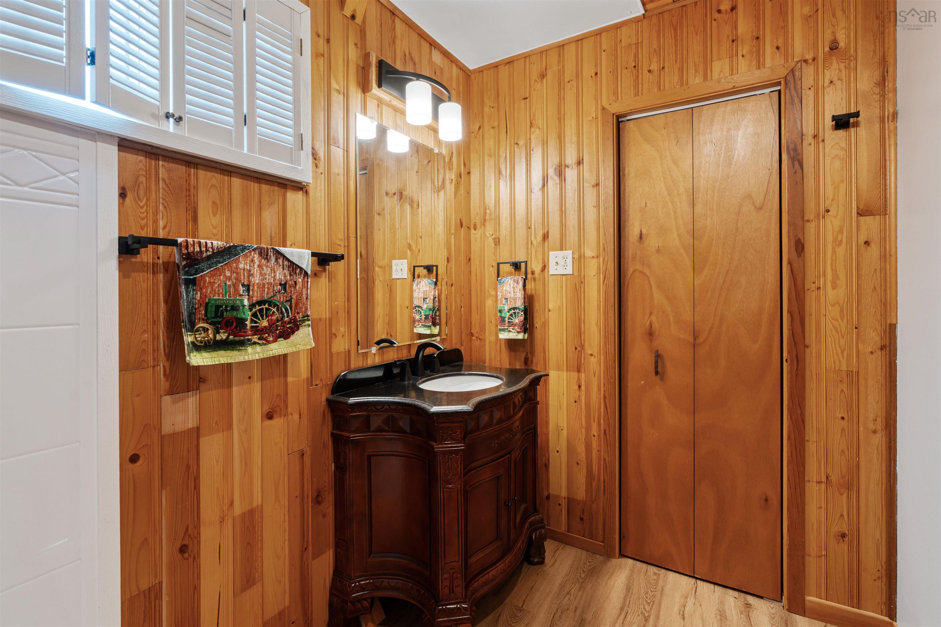 50 Spence Drive, Cole Harbour, NS (MLS 202526440)