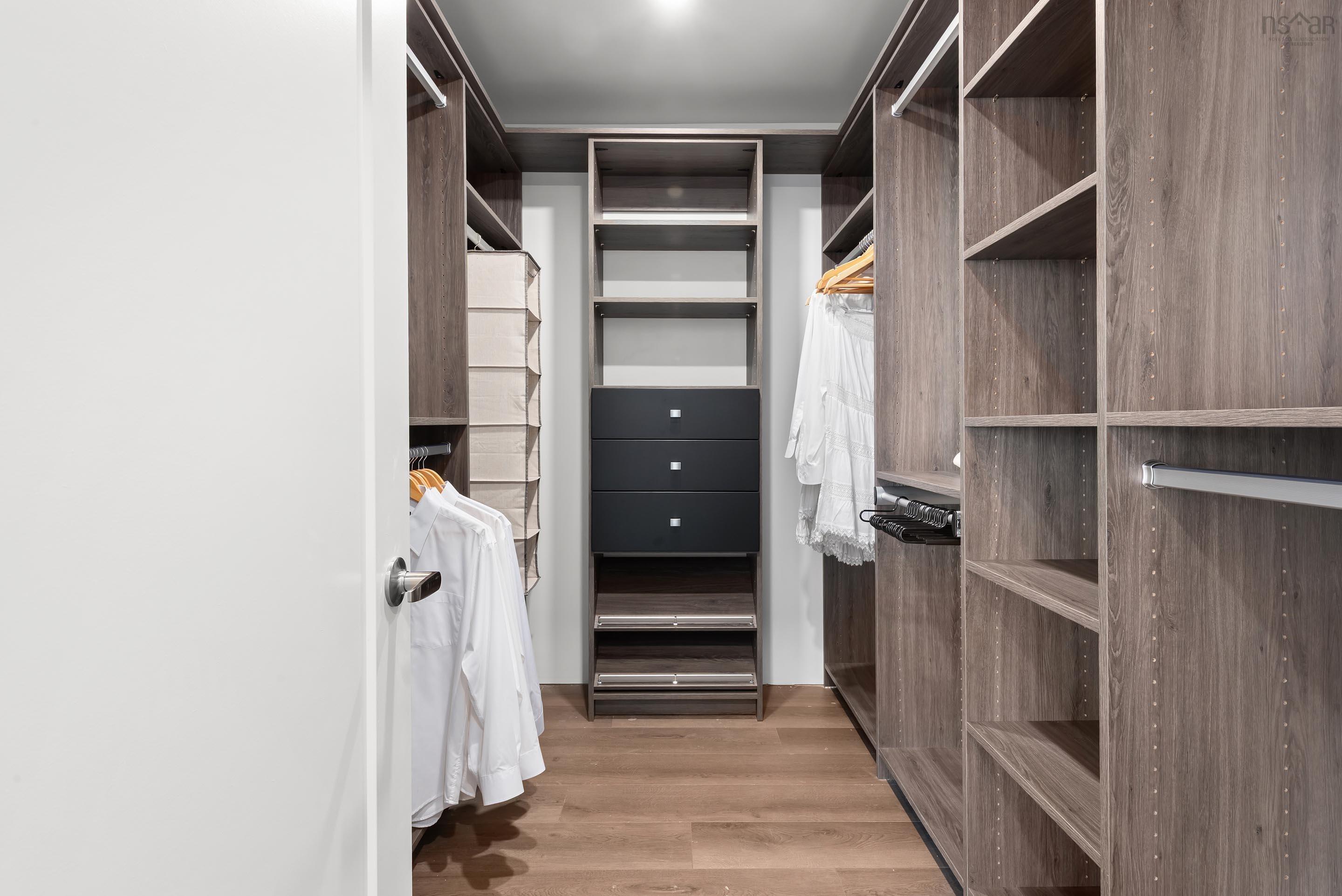 1703 72 Seapoint Road, Dartmouth, NS (MLS 202526465)