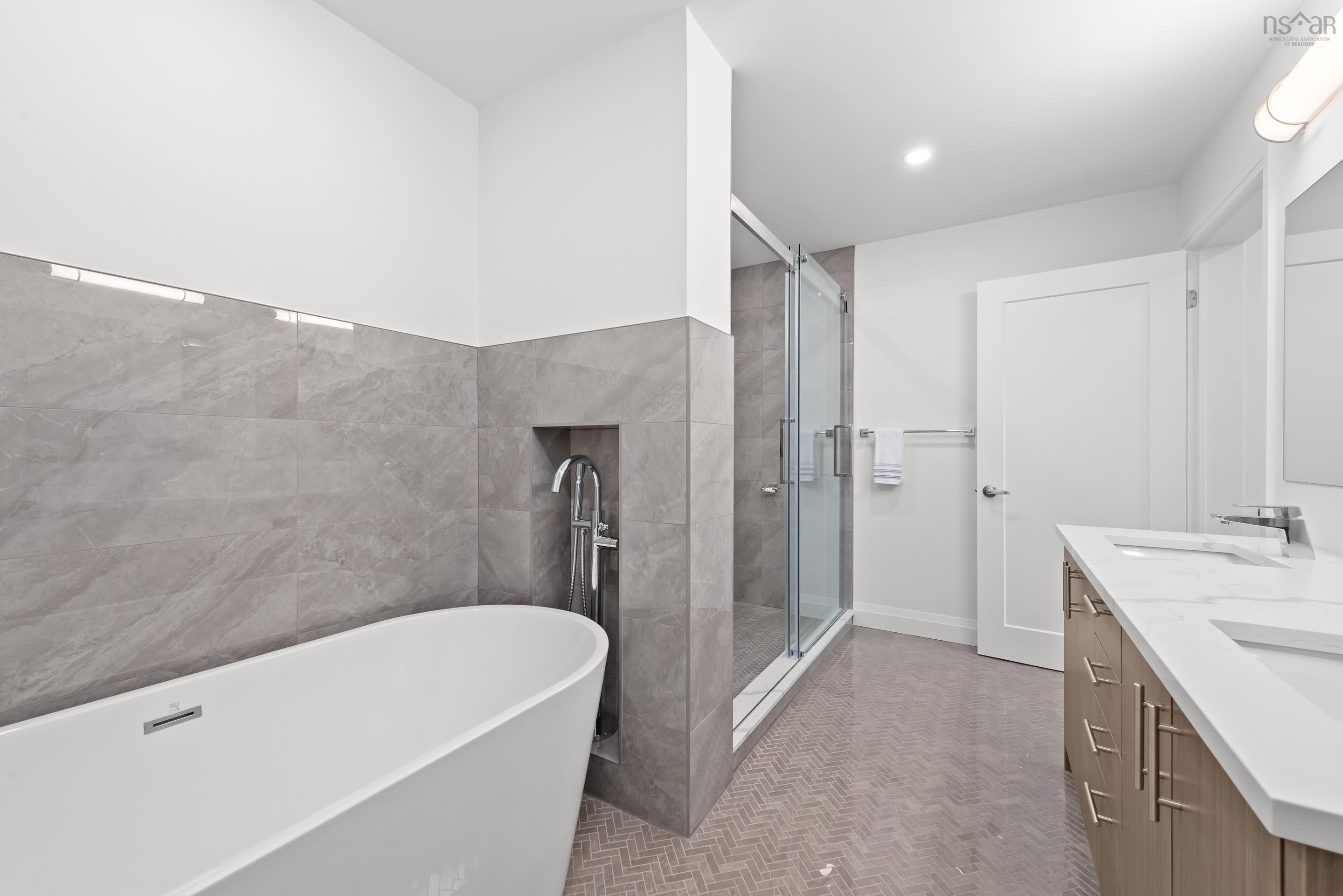 1703 72 Seapoint Road, Dartmouth, NS (MLS 202526465)