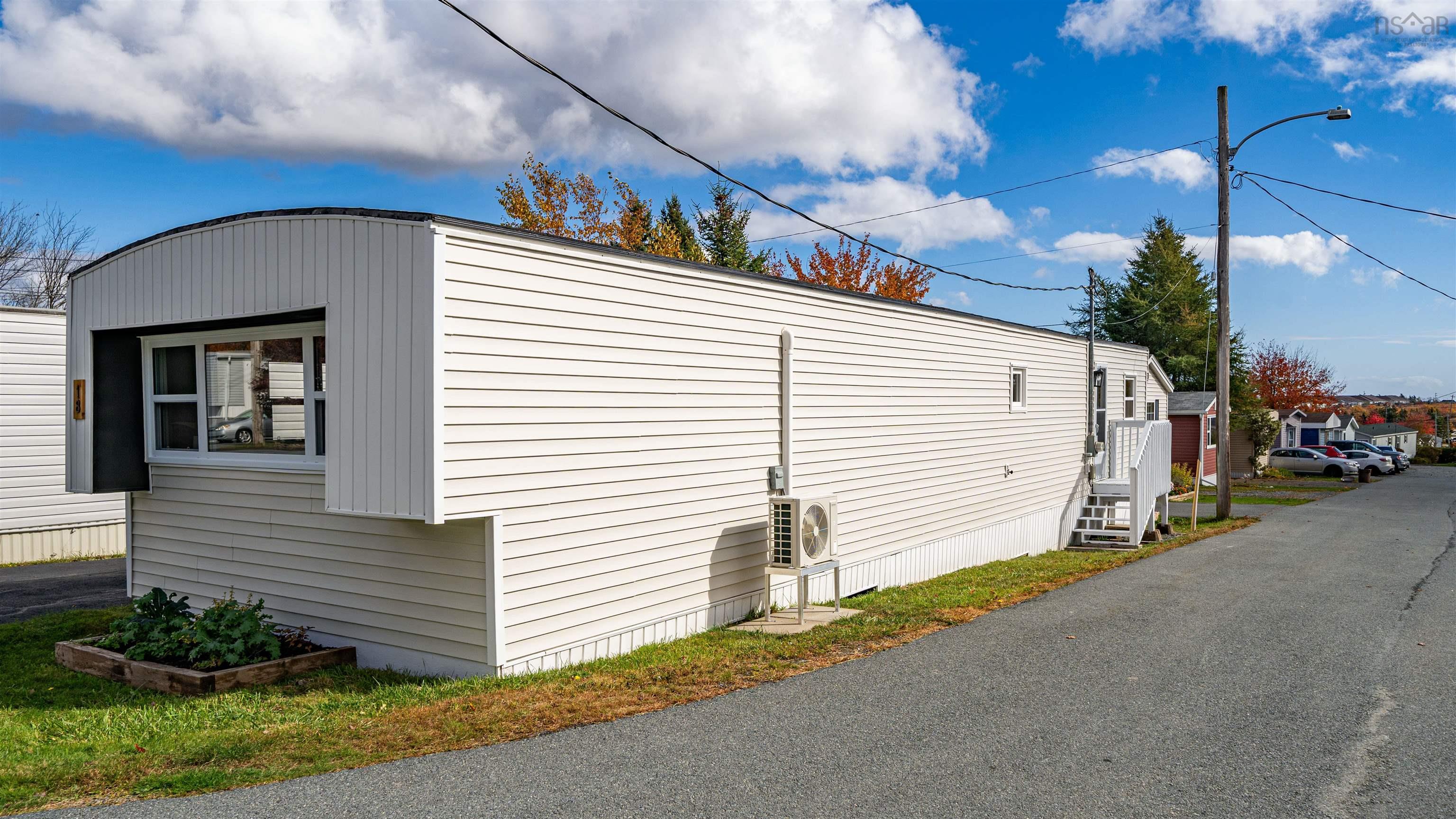 18 Earleton Avenue, Dartmouth, NS (MLS 202526467)