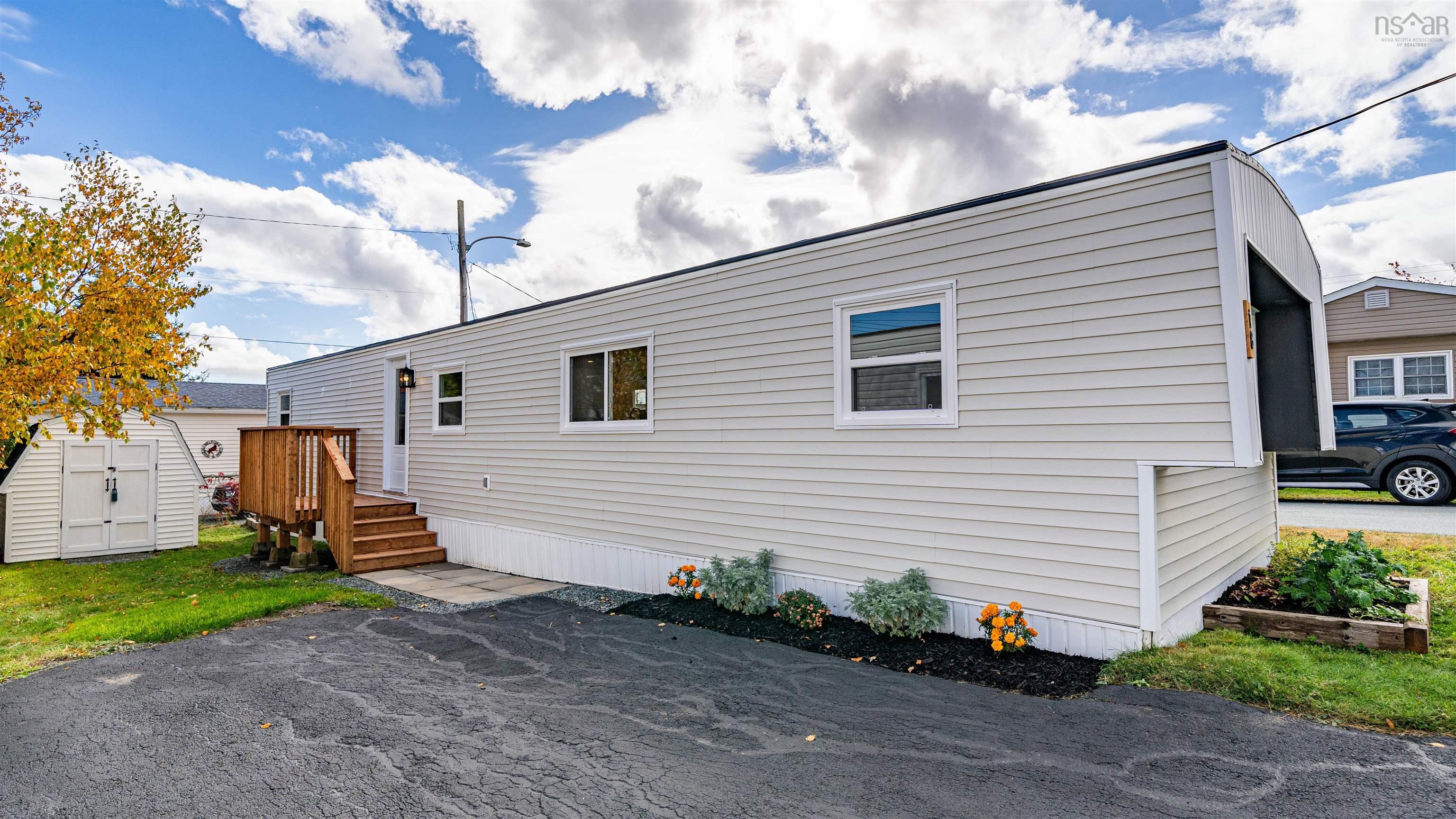 18 Earleton Avenue, Dartmouth, NS (MLS 202526467)