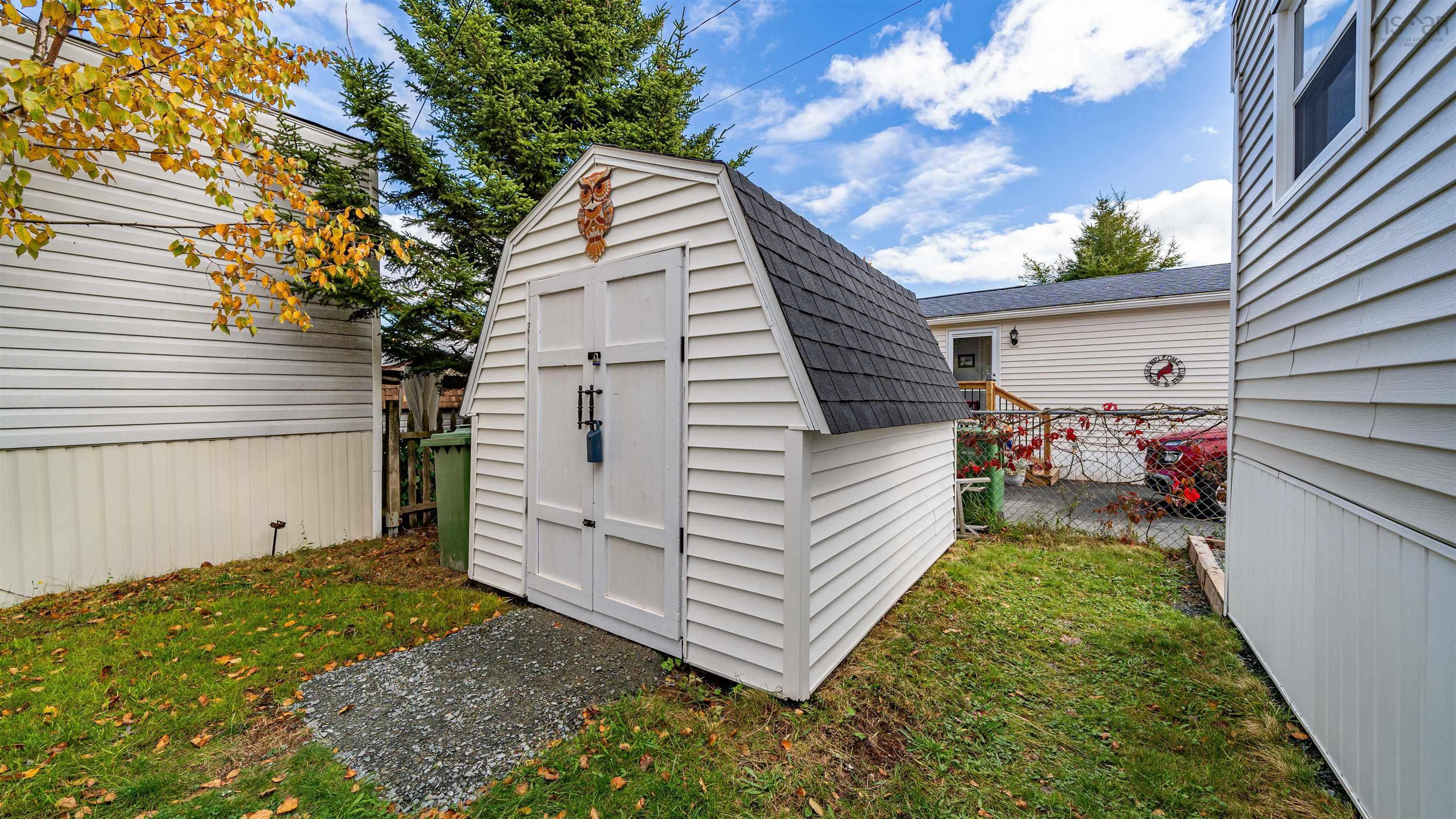 18 Earleton Avenue, Dartmouth, NS (MLS 202526467)