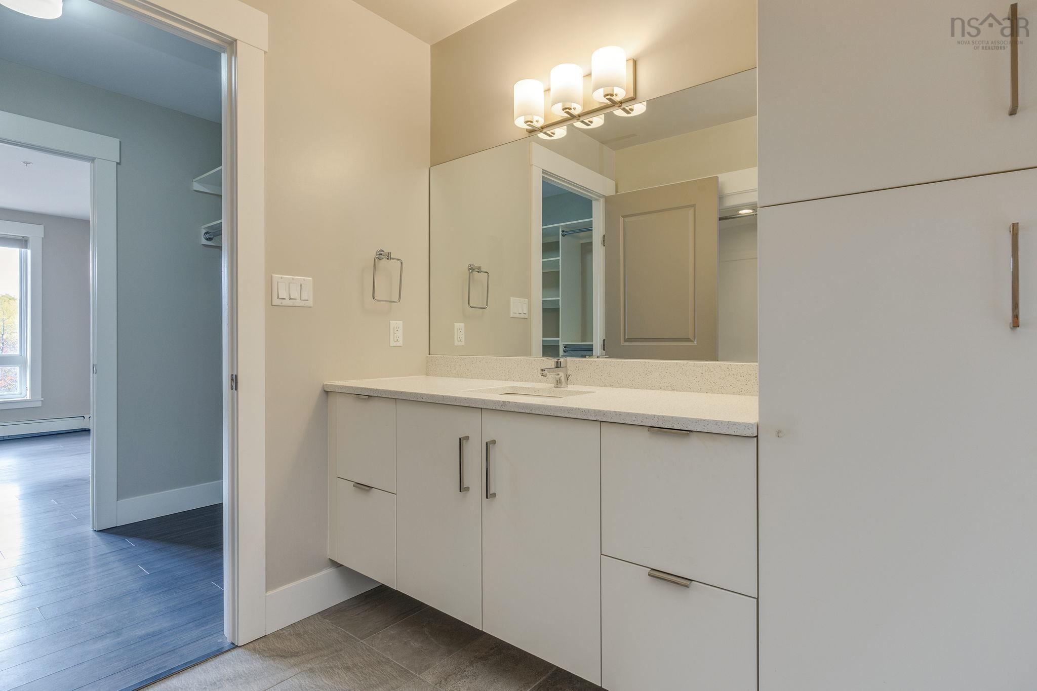 504 267 Gary Martin Drive, Bedford, NS (MLS 202526475)