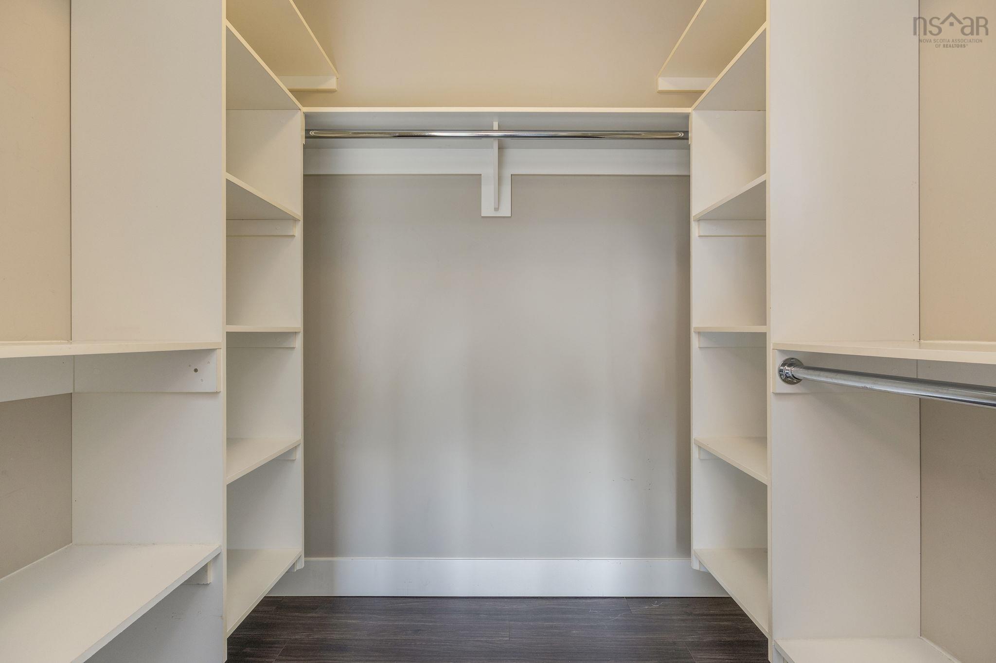 504 267 Gary Martin Drive, Bedford, NS (MLS 202526475)