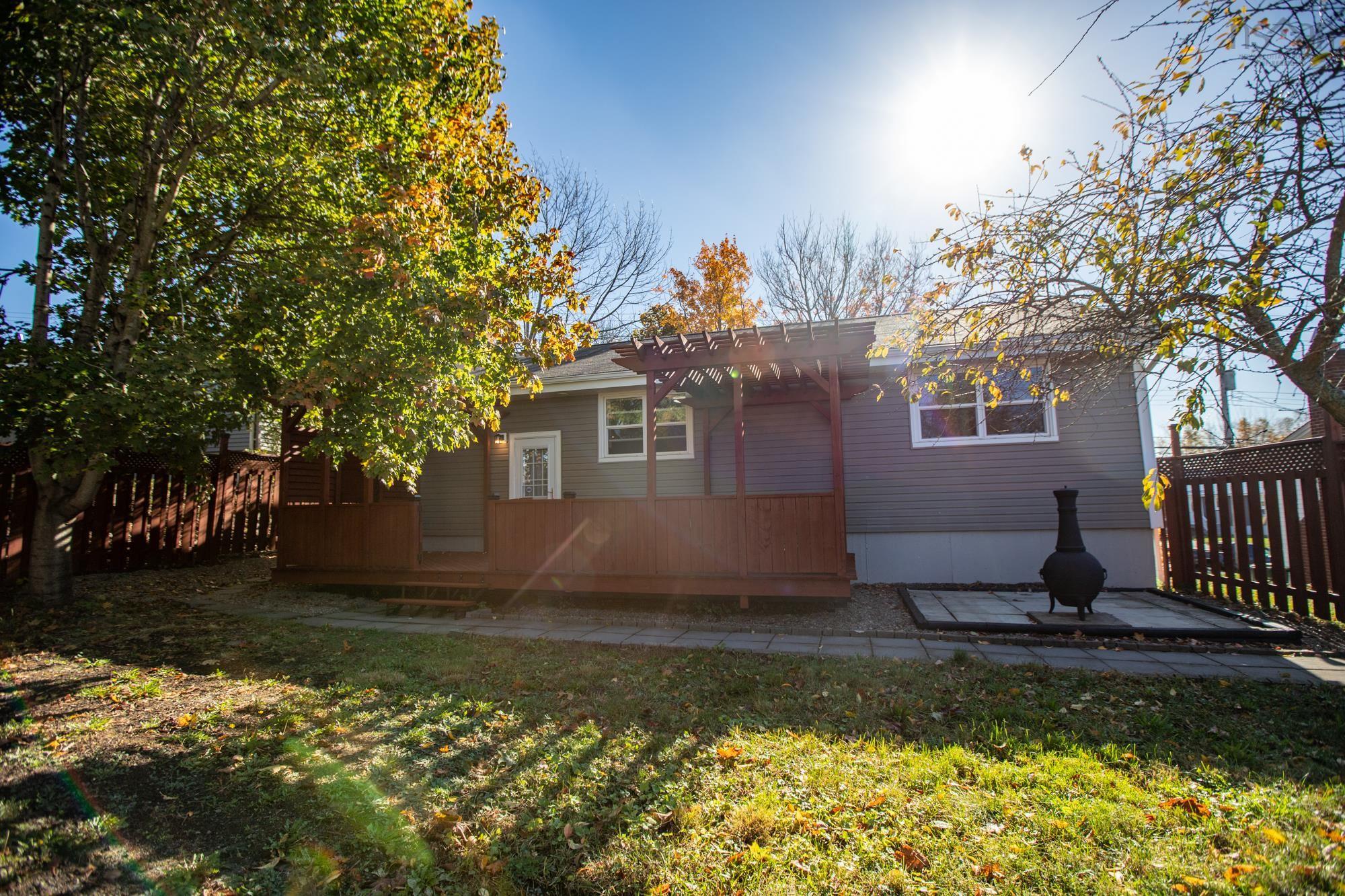 72 Mount Edward Road, Dartmouth, NS (MLS 202526497)