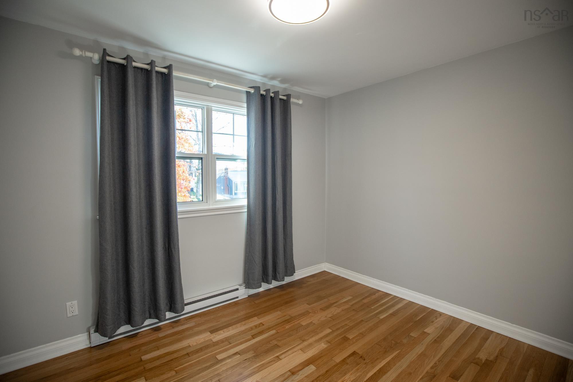 72 Mount Edward Road, Dartmouth, NS (MLS 202526497)