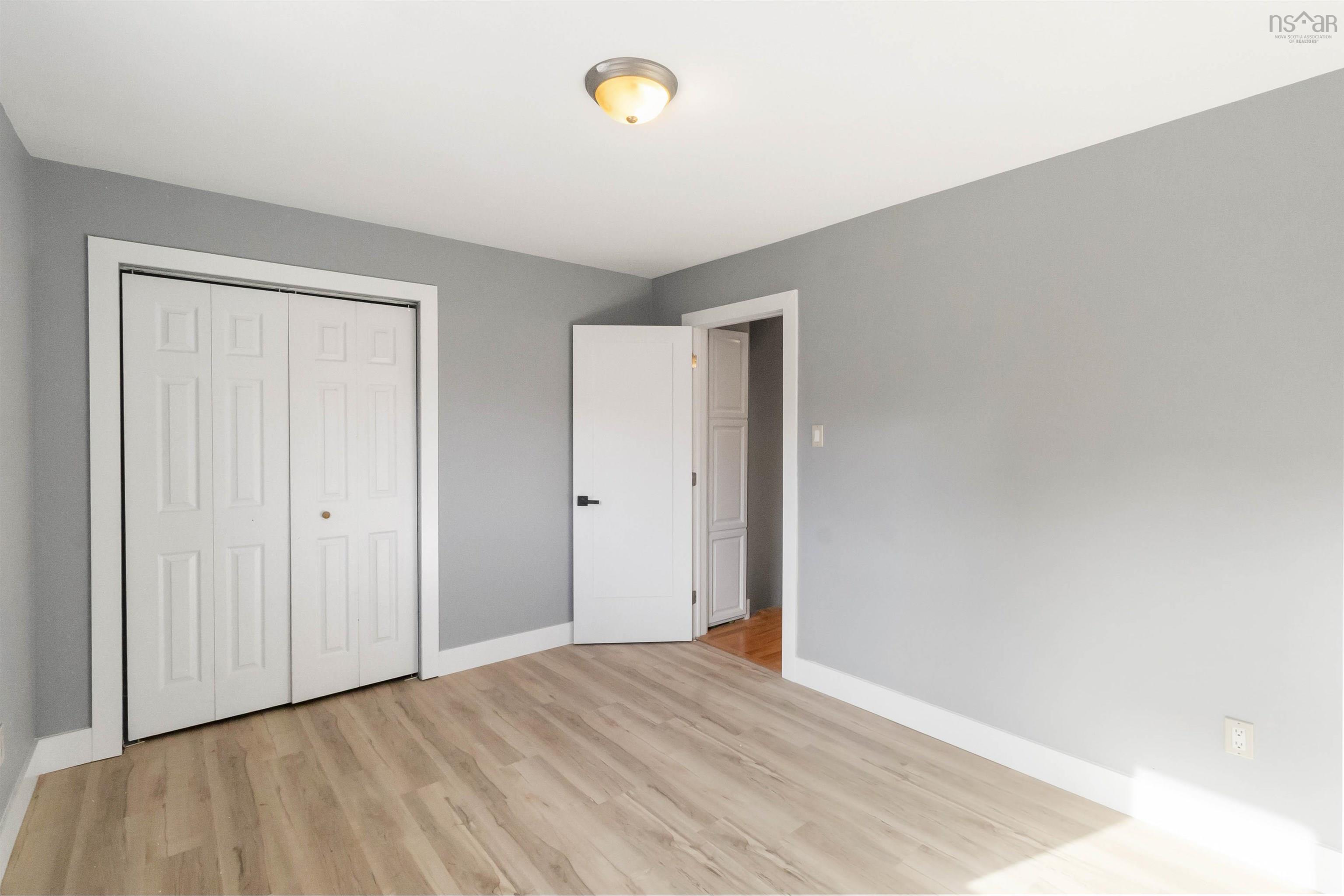 5 Mountain Road, Halifax, NS (MLS 202526501)