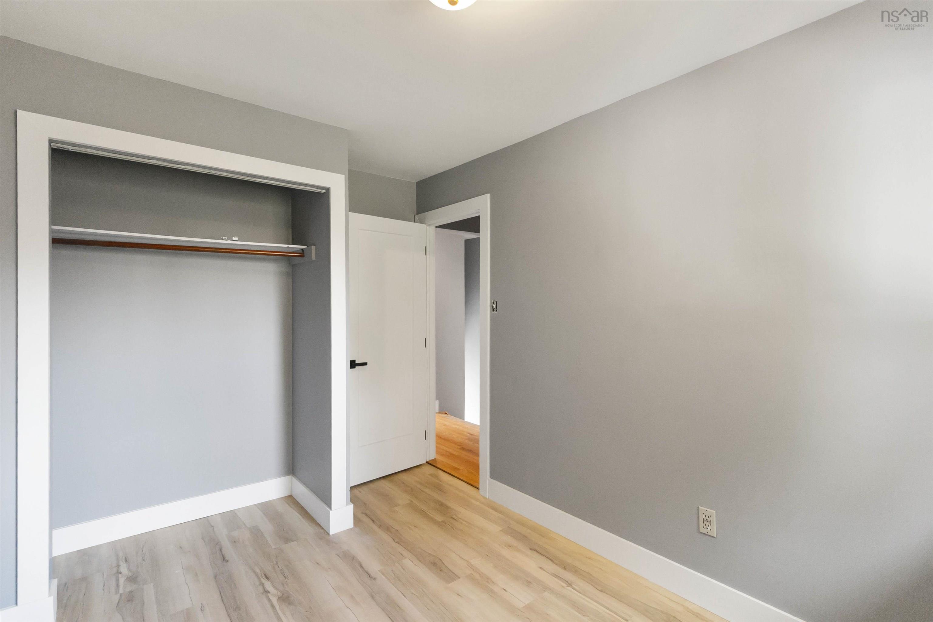 5 Mountain Road, Halifax, NS (MLS 202526501)