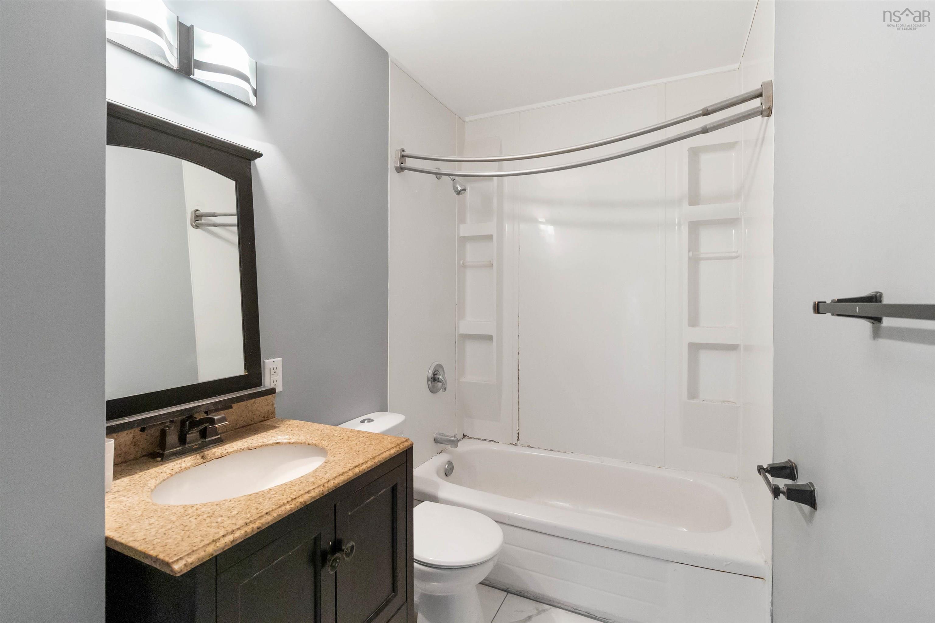 5 Mountain Road, Halifax, NS (MLS 202526501)