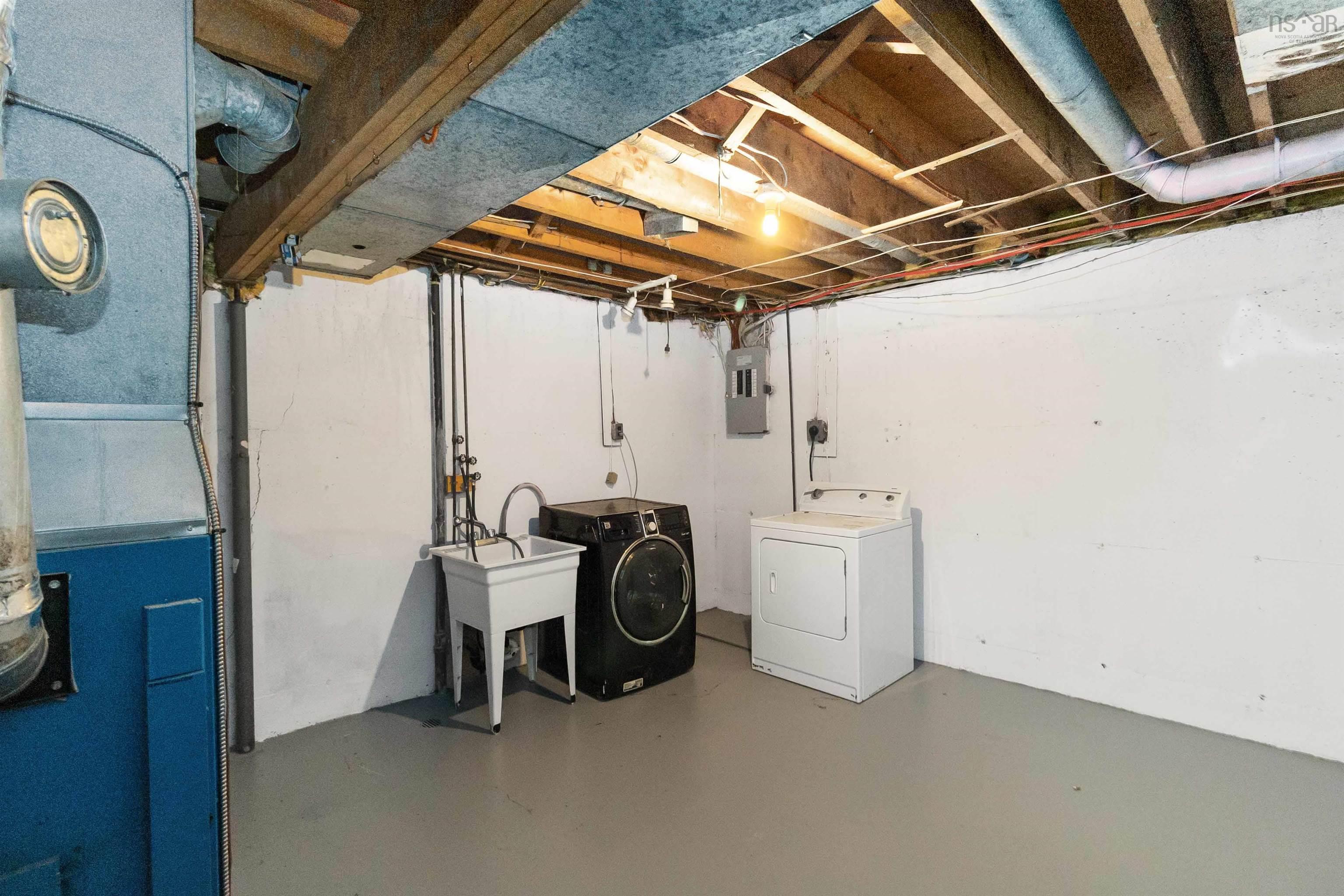 5 Mountain Road, Halifax, NS (MLS 202526501)