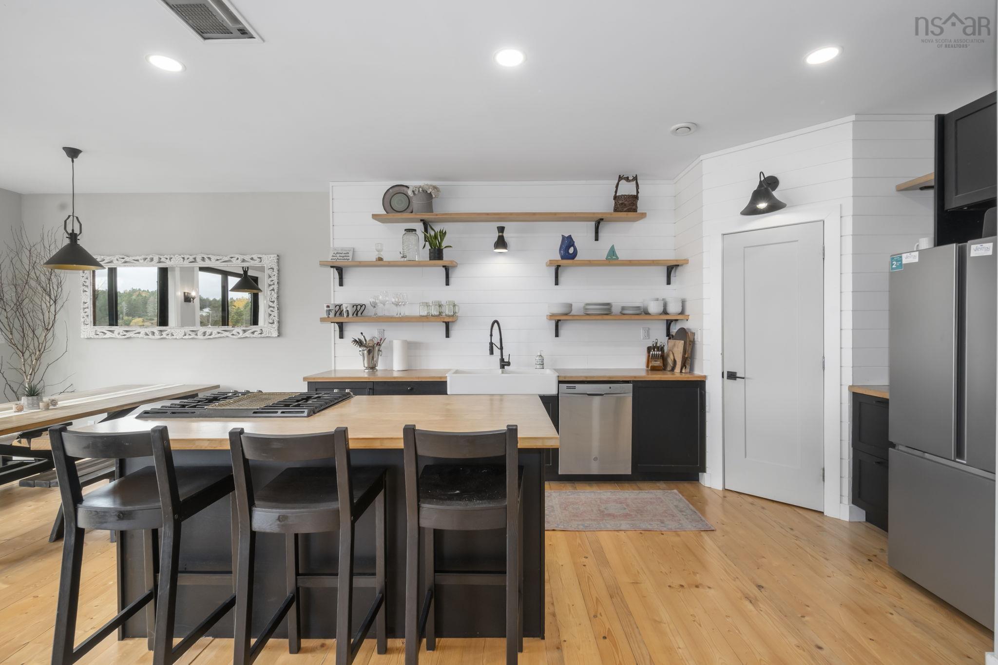 6566 St Margarets Bay Road, Head of St. Margarets Bay, NS (MLS 202526533)