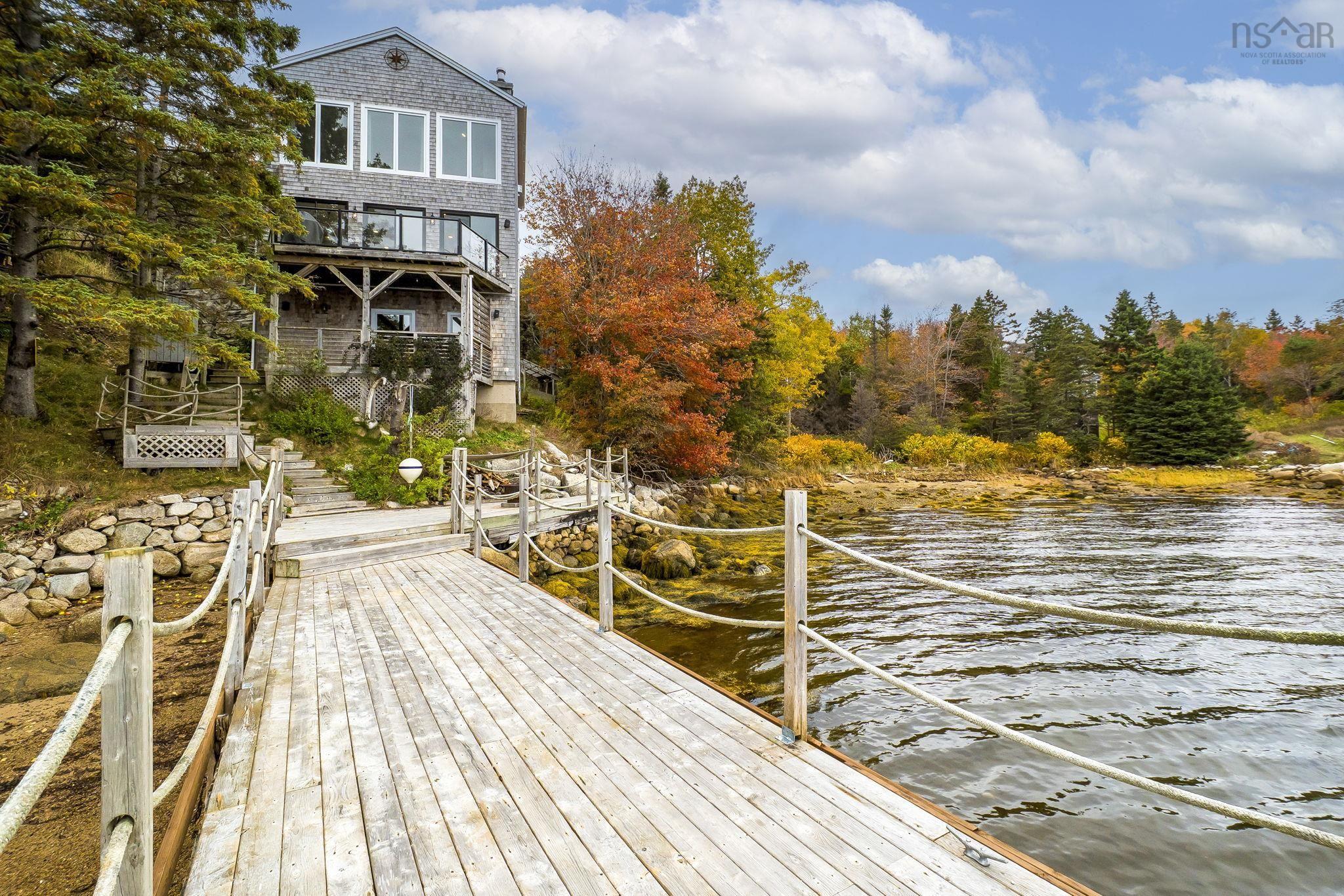 6566 St Margarets Bay Road, Head of St. Margarets Bay, NS (MLS 202526533)