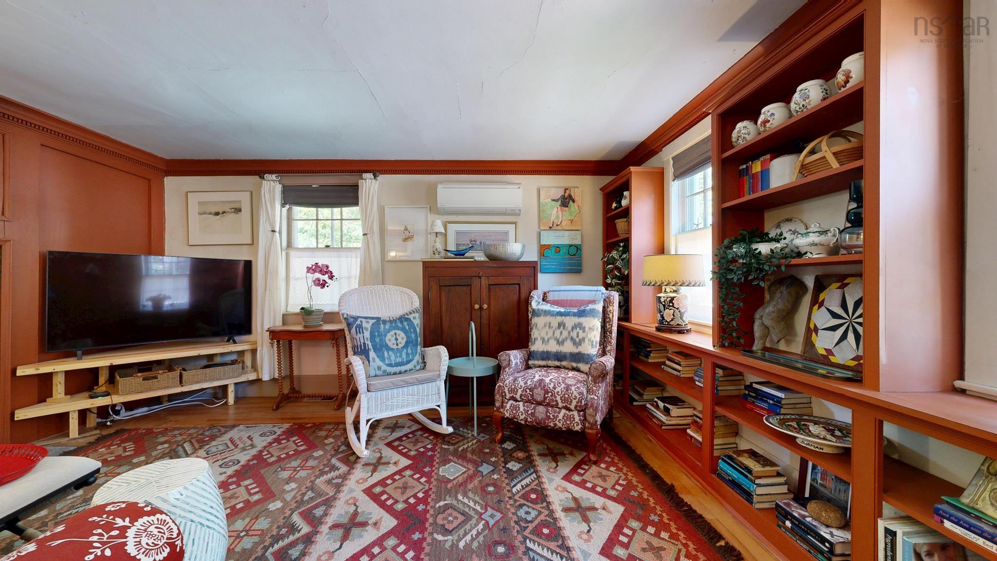 $419,000.00: 17 George Street, Shelburne