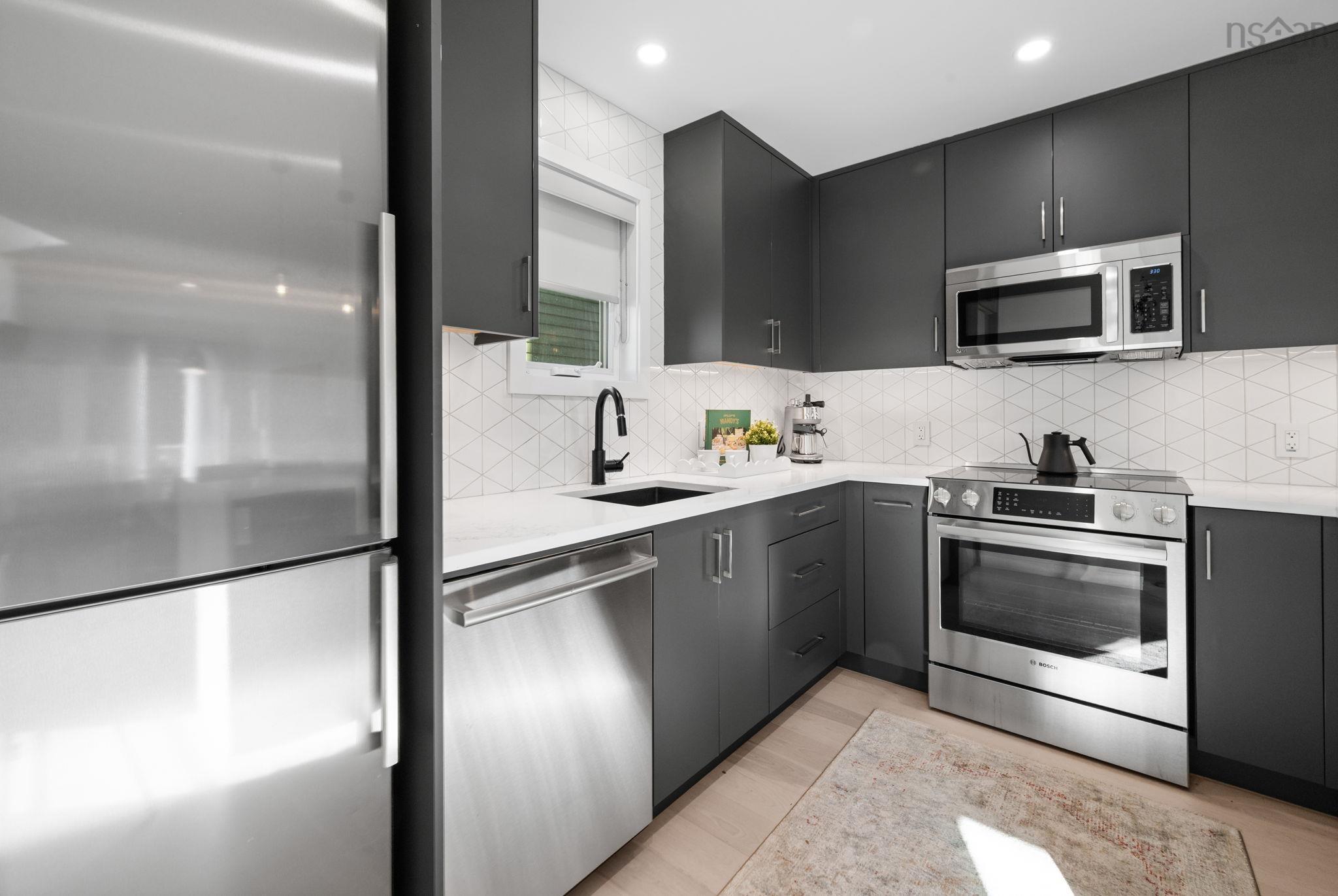 1 1345 Dresden Row, Halifax, NS (MLS 202526557)