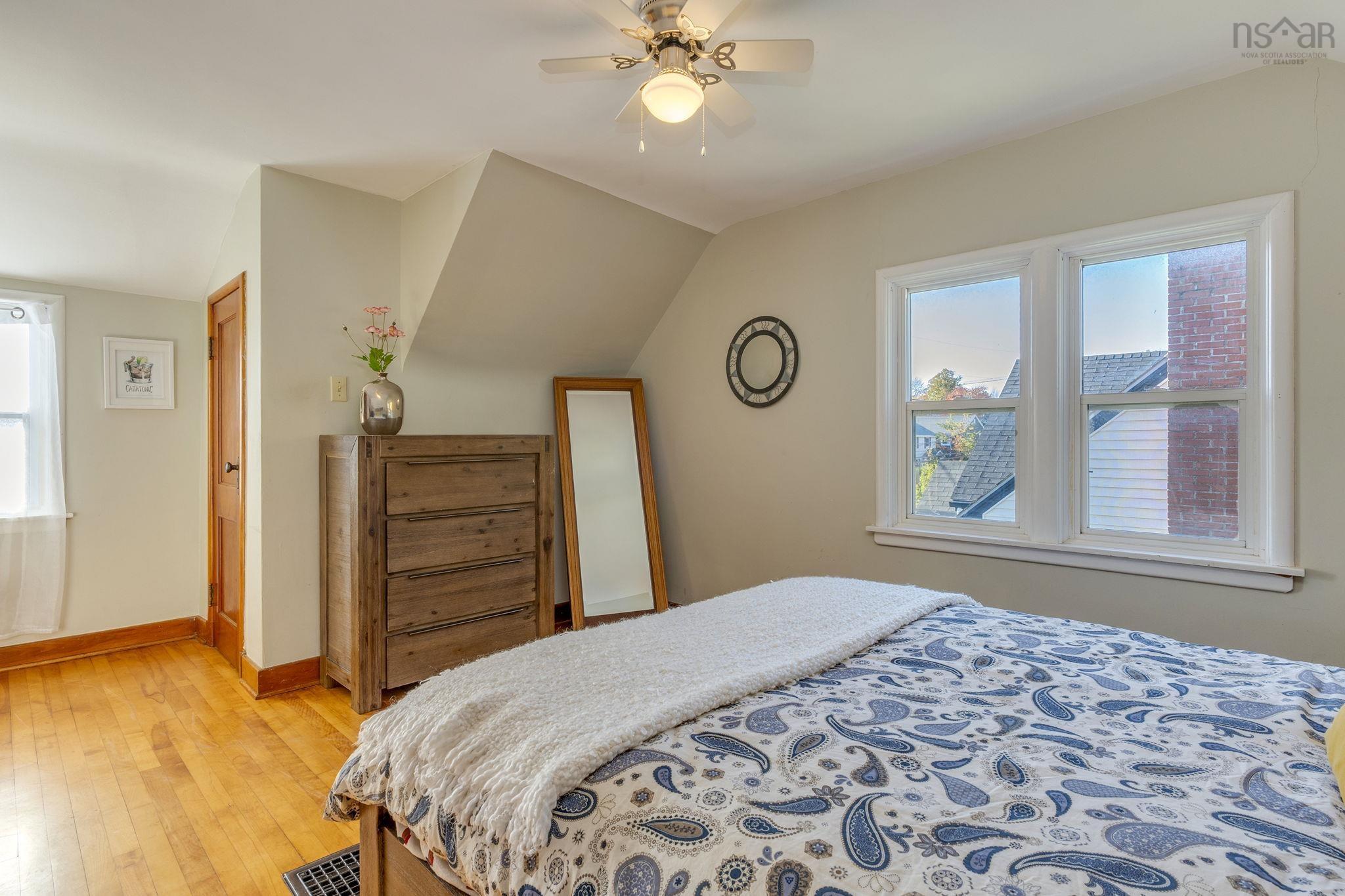 59 Newcastle Street, Dartmouth, NS (MLS 202526566)