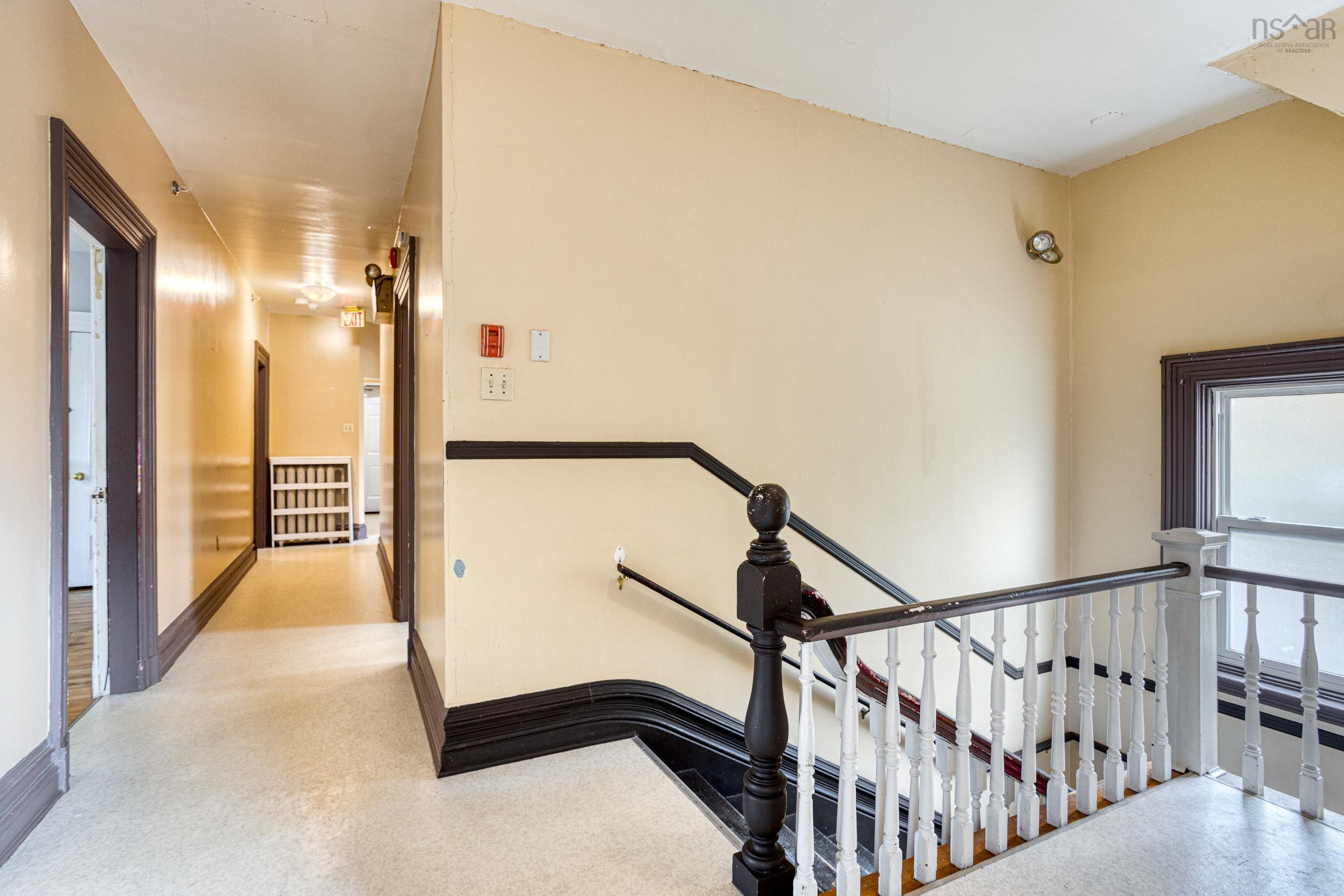 105 Pleasant Street, Dartmouth, NS (MLS 202526637)