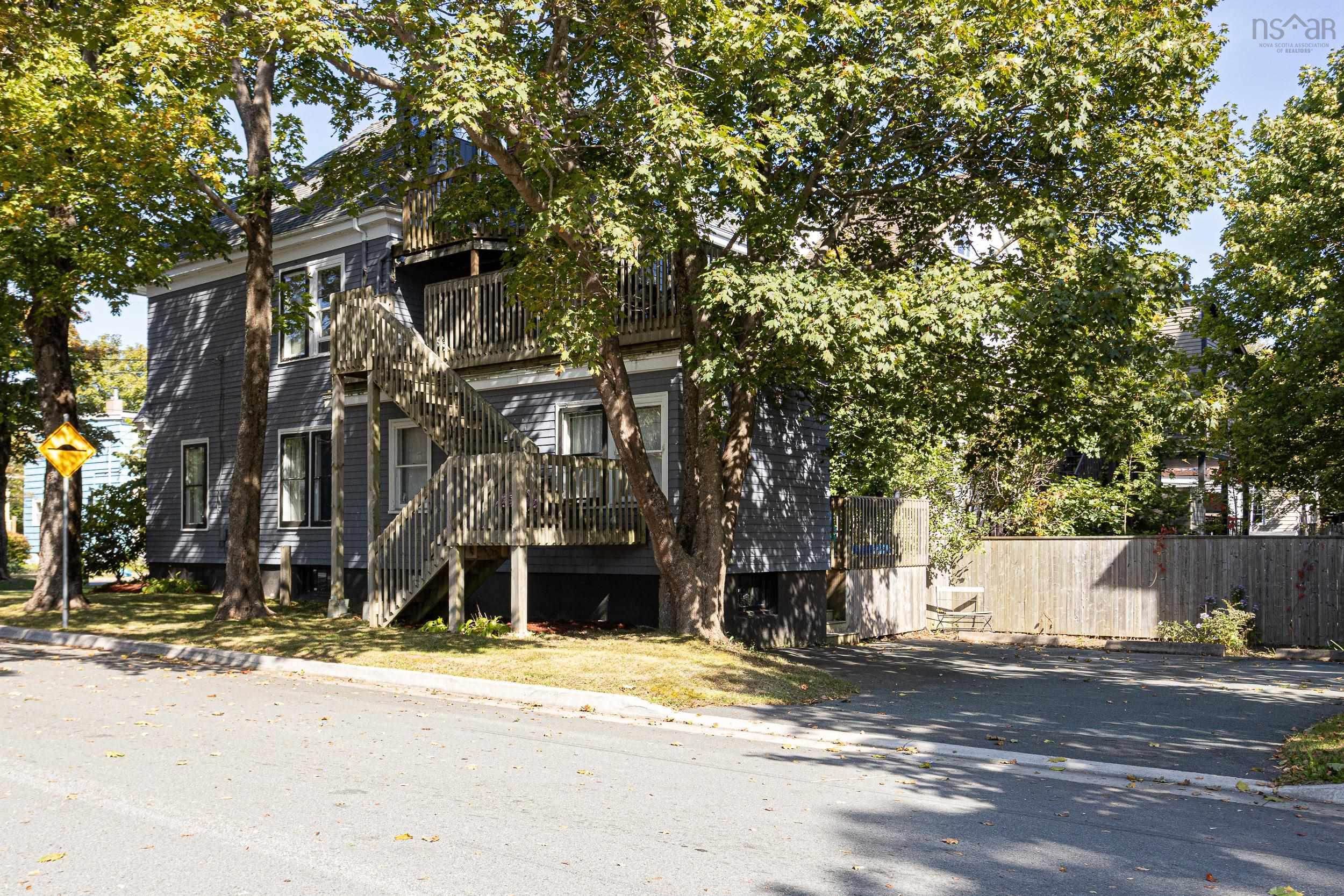 5554- 5556 Atlantic Street, Halifax, NS (MLS 202526647)