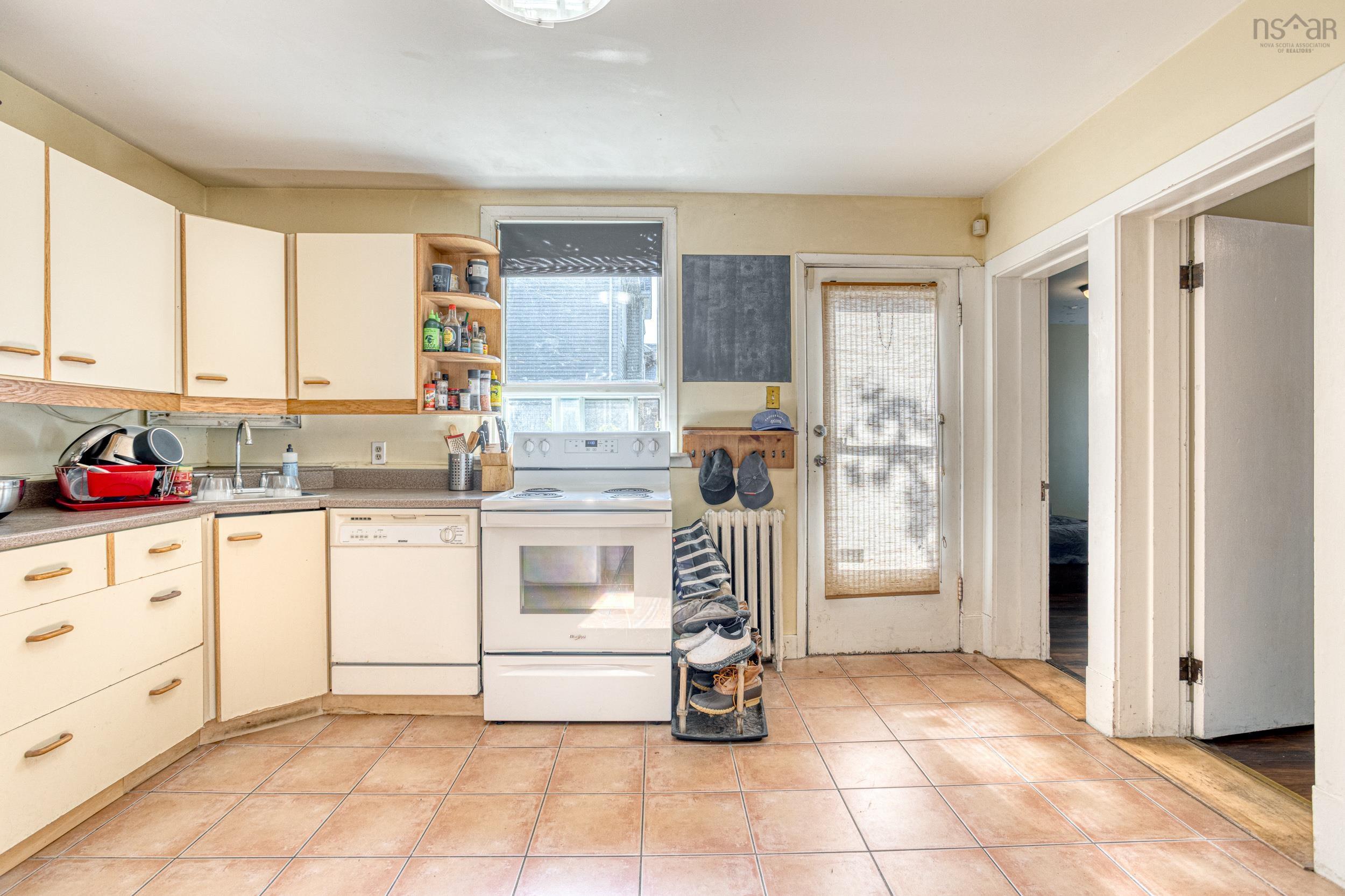 5554- 5556 Atlantic Street, Halifax, NS (MLS 202526647)