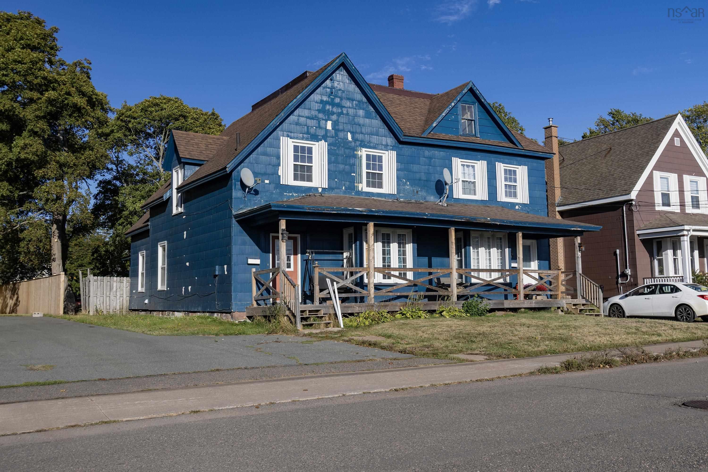 22-24 Croft Street, Amherst, NS (MLS 202526679)