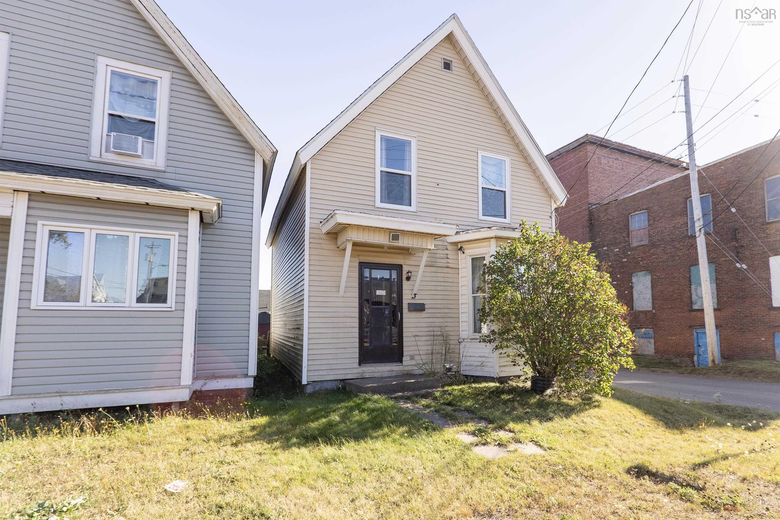 3 Crescent Avenue, Amherst, NS (MLS 202526680)