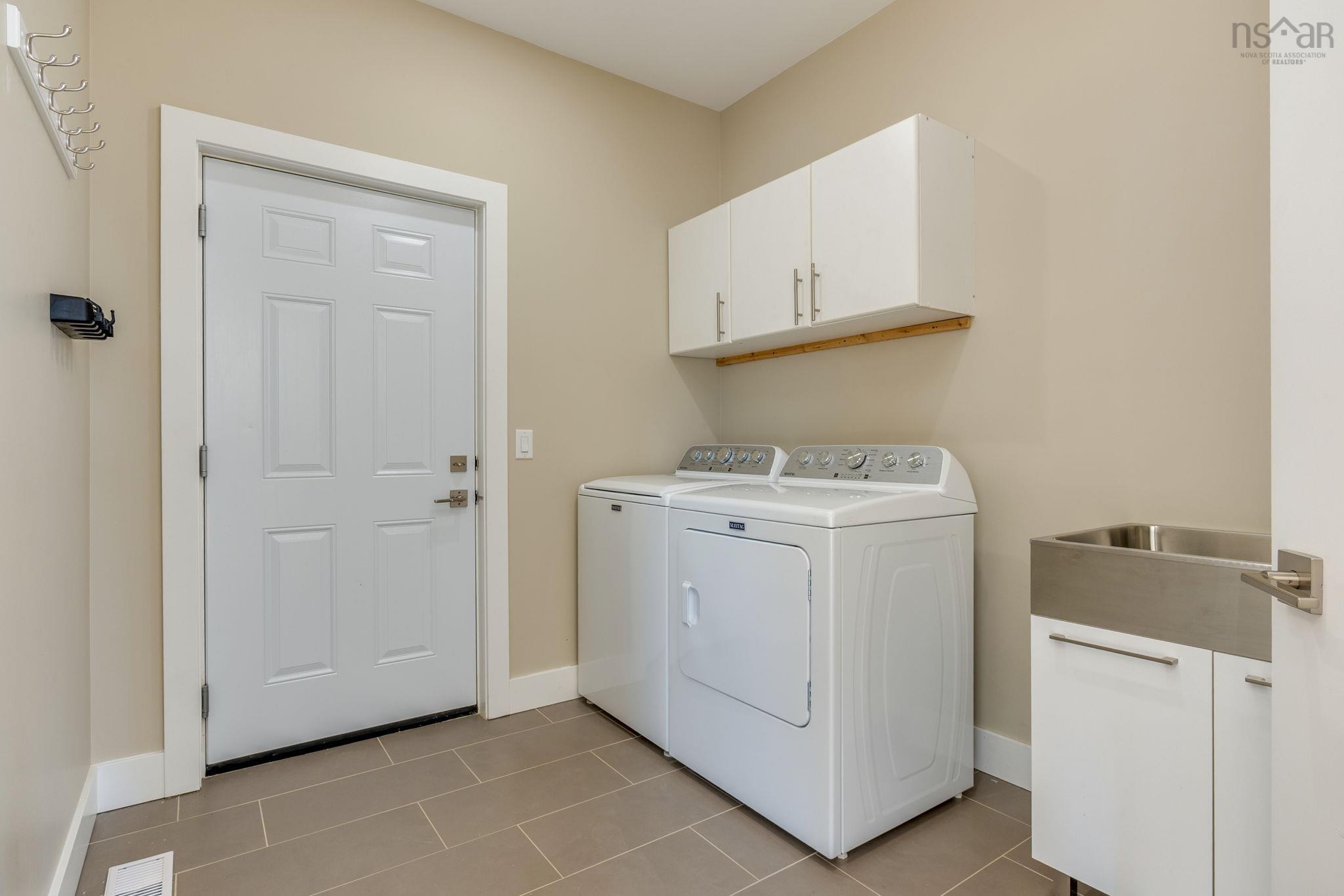 61 Highland Drive, Mount Uniacke, NS (MLS 202526686)