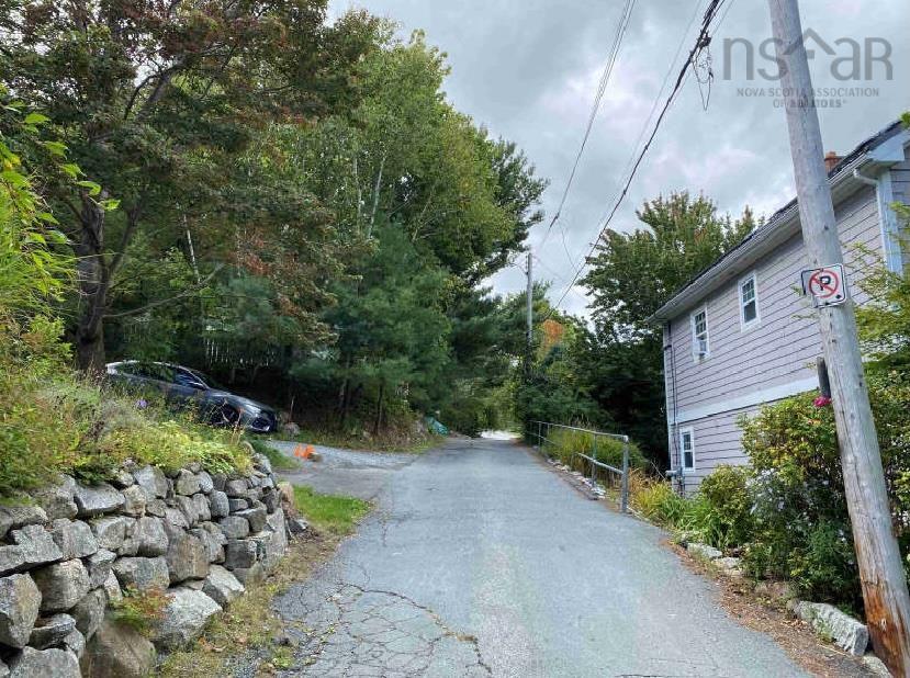 13 Pineridge Drive, Armdale, NS (MLS 202526687)