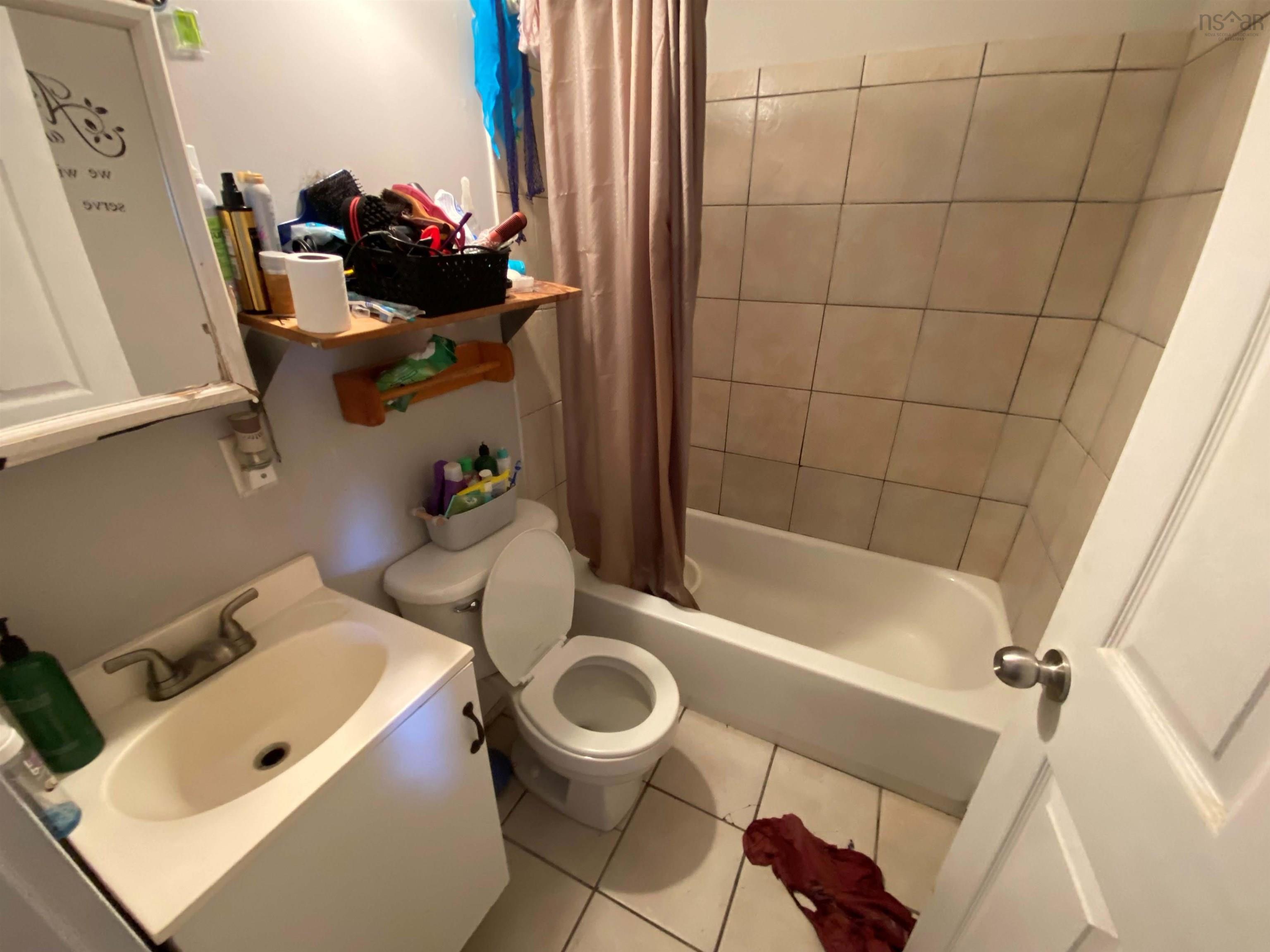 13 Pineridge Drive, Armdale, NS (MLS 202526687)