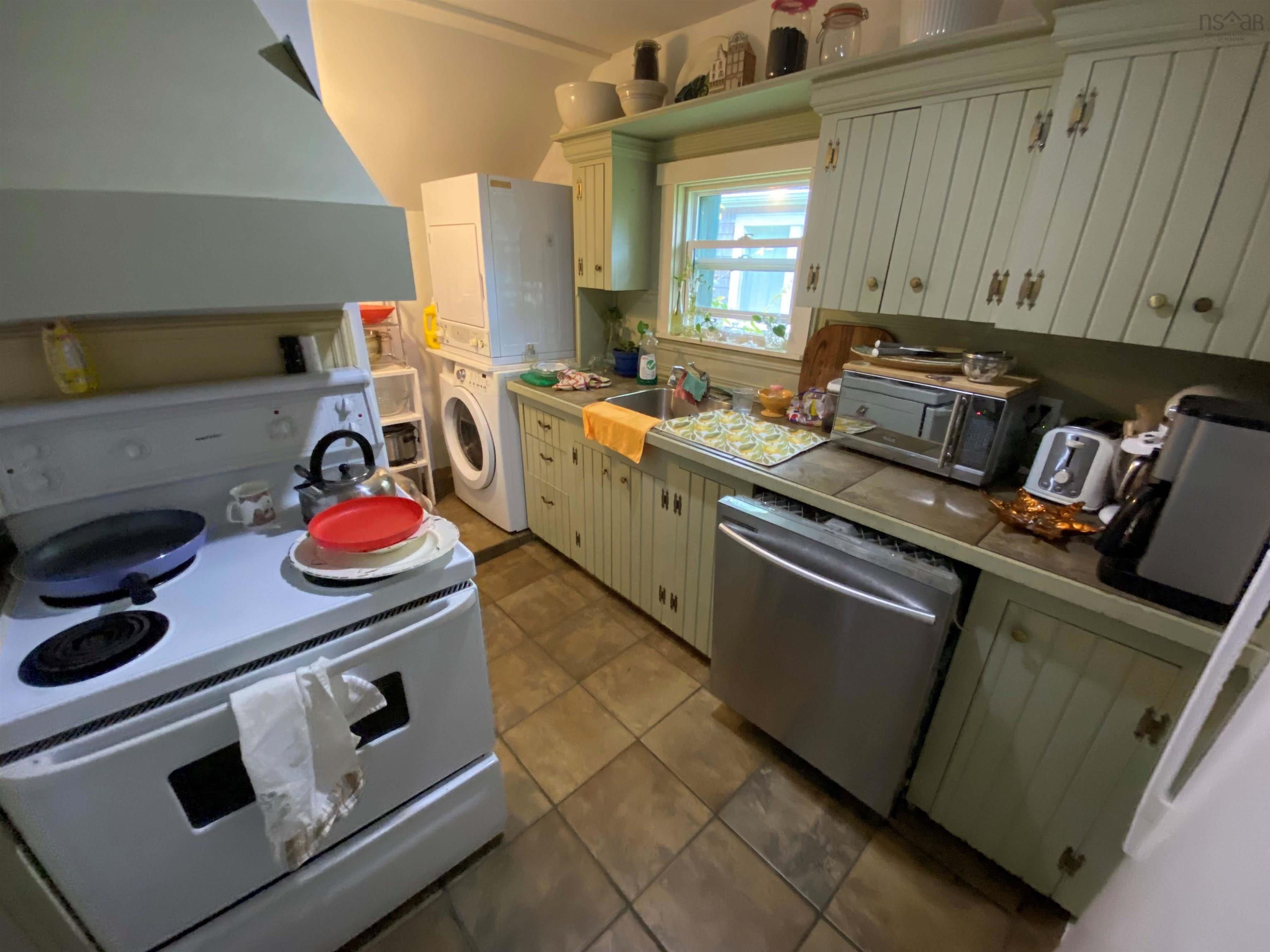 13 Pineridge Drive, Armdale, NS (MLS 202526687)