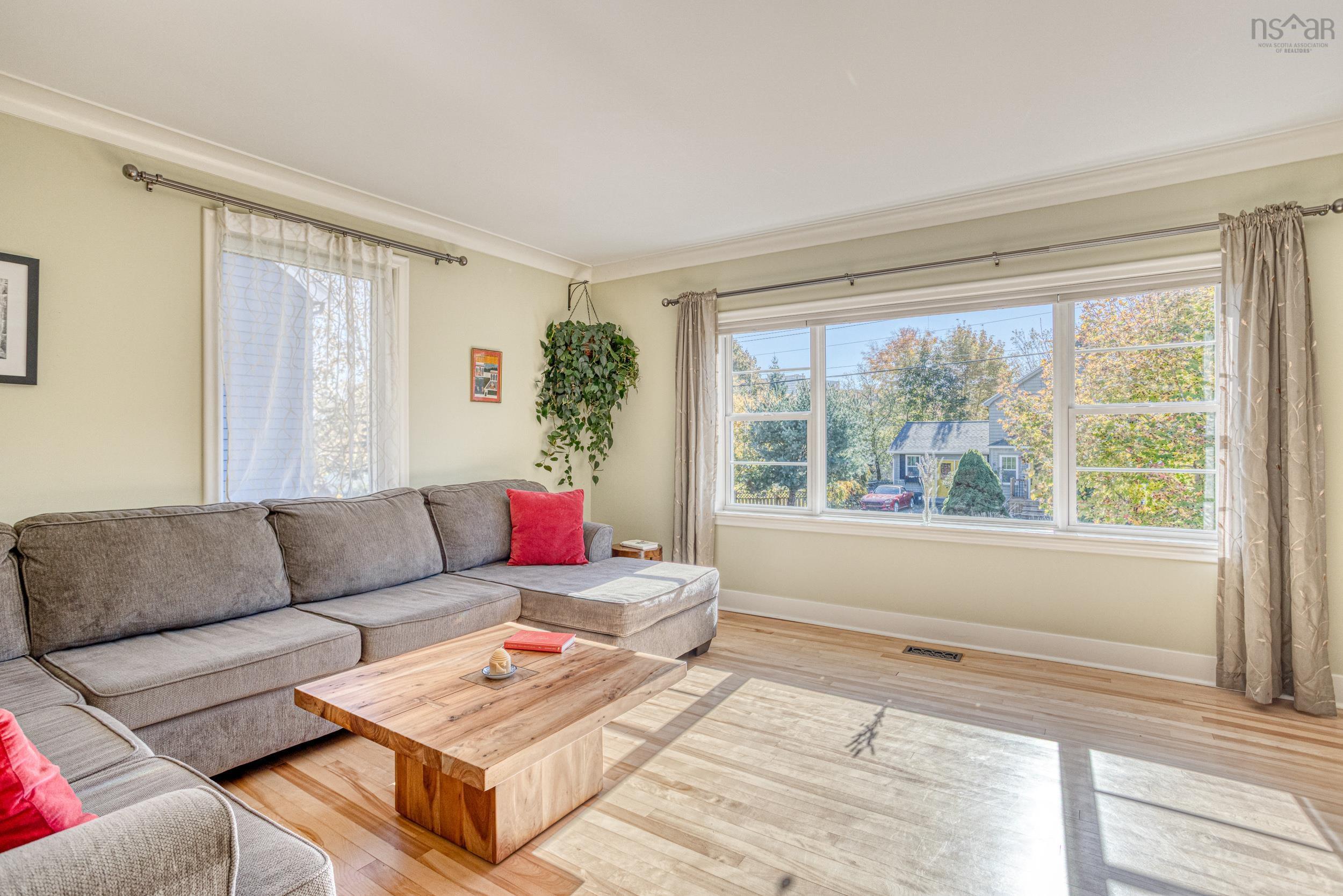 21 Lawnwood Avenue, Halifax, NS (MLS® 202526703)