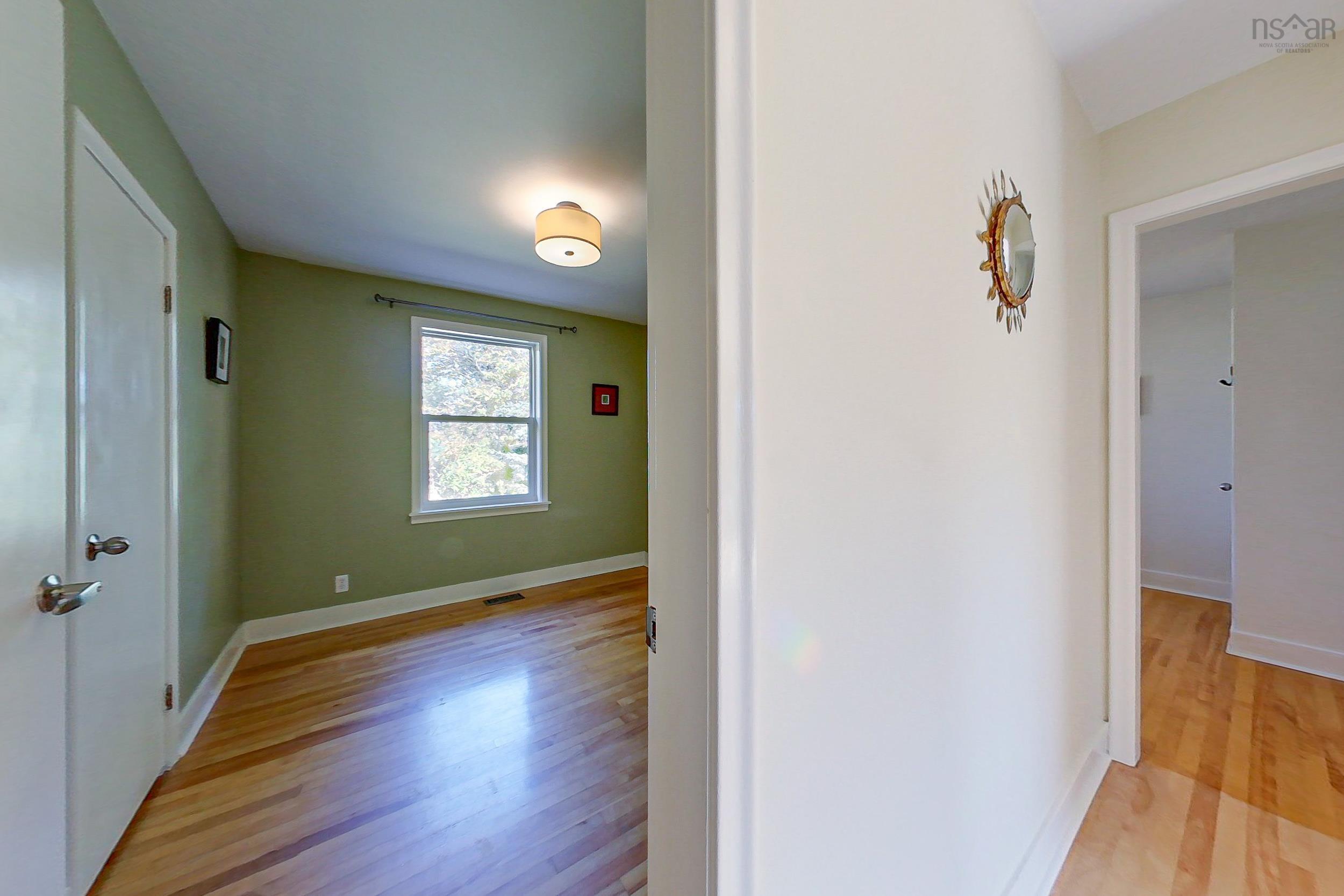 21 Lawnwood Avenue, Halifax, NS (MLS 202526703)