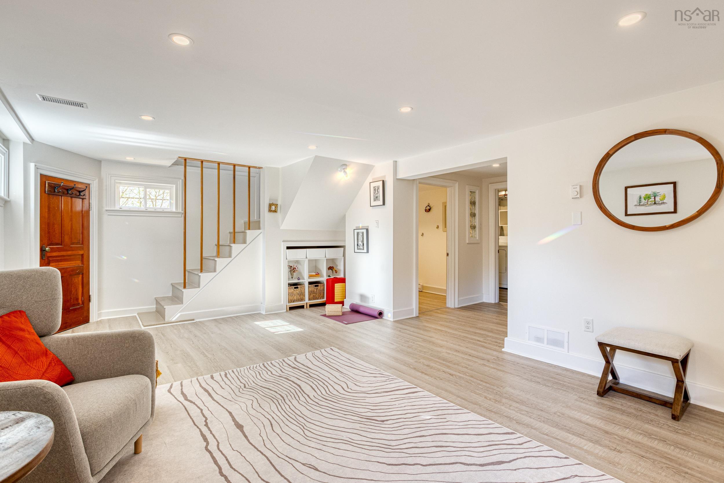 21 Lawnwood Avenue, Halifax, NS (MLS 202526703)