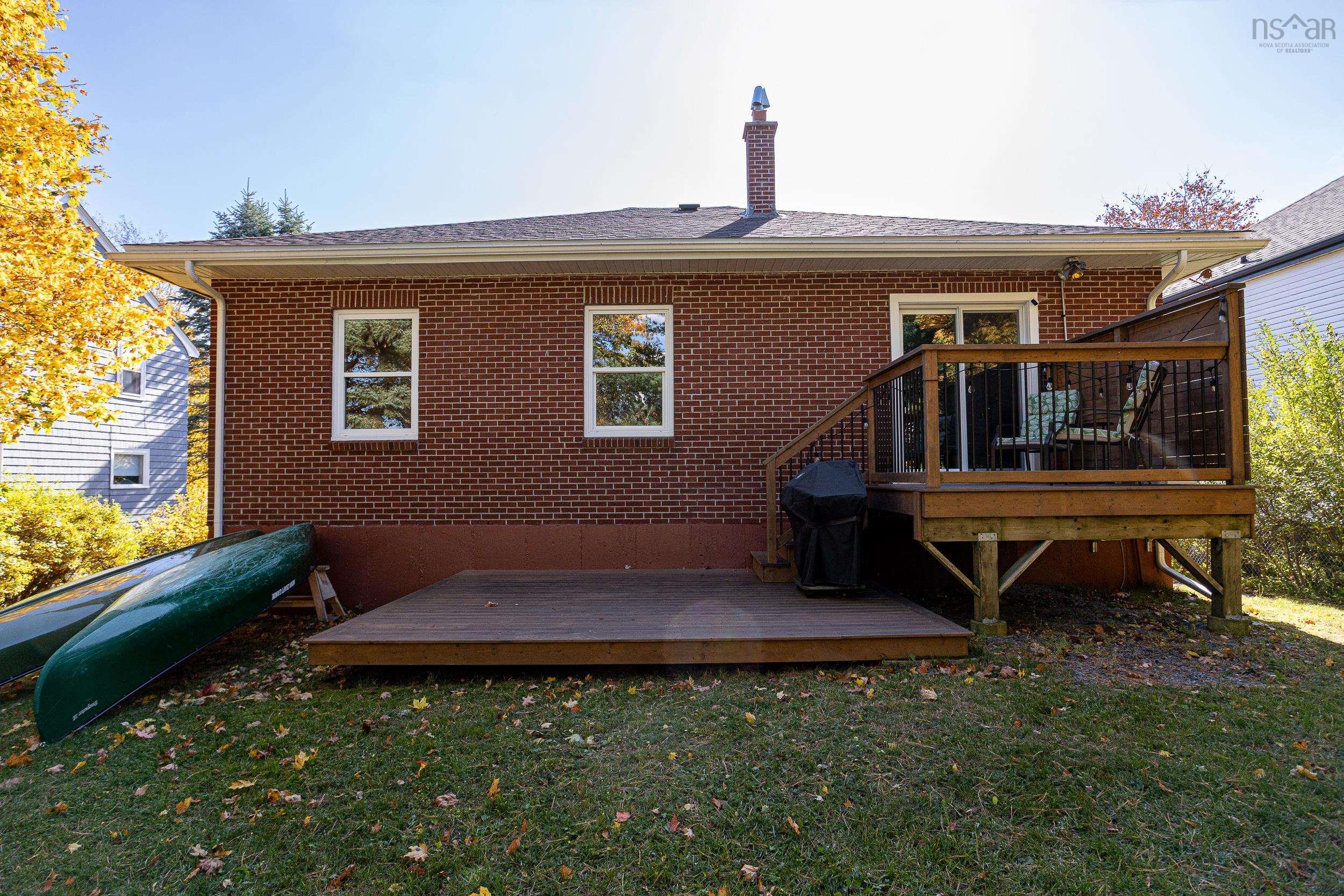 21 Lawnwood Avenue, Halifax, NS (MLS 202526703)