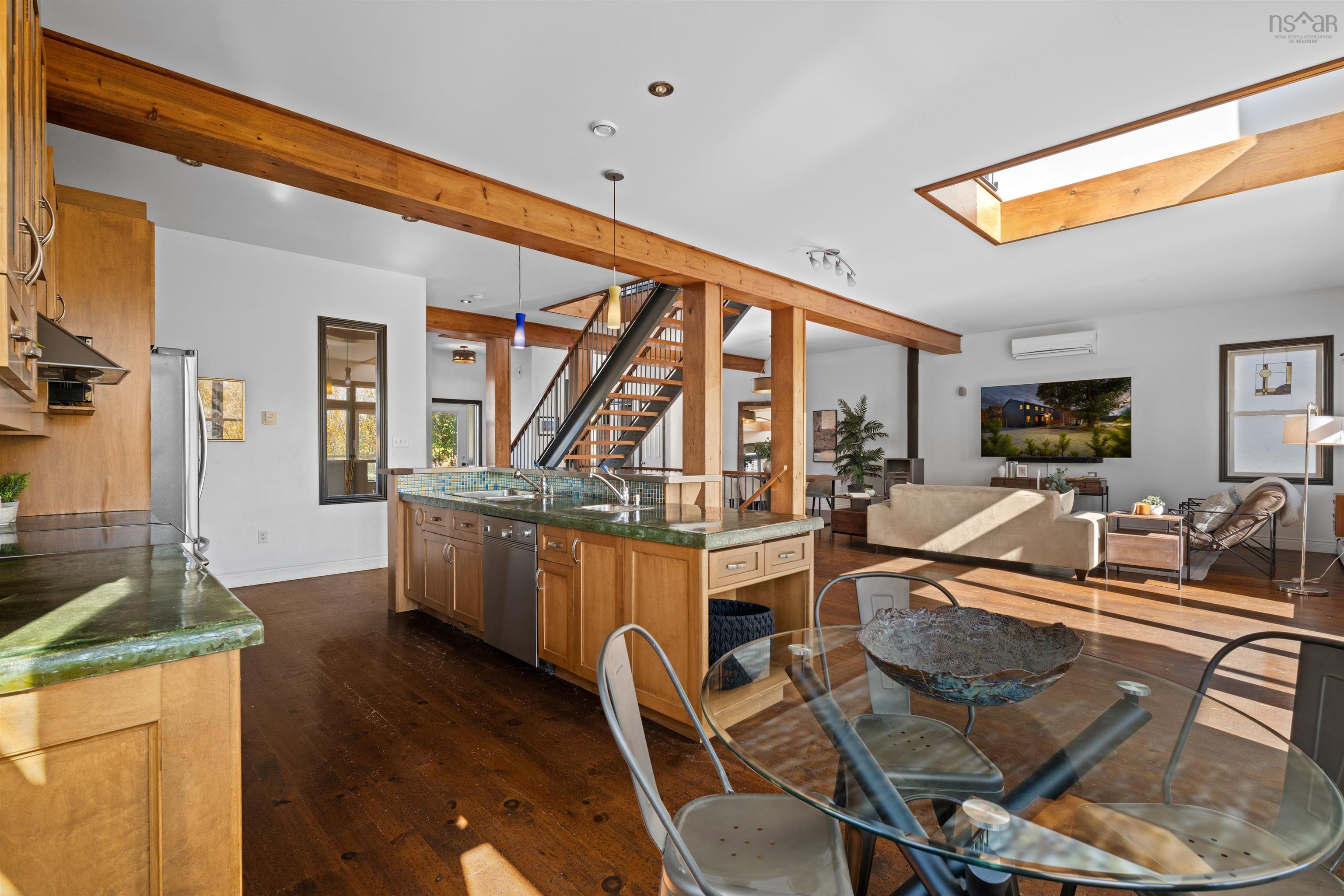 6880 Quinpool Road, Halifax, NS (MLS 202526719)