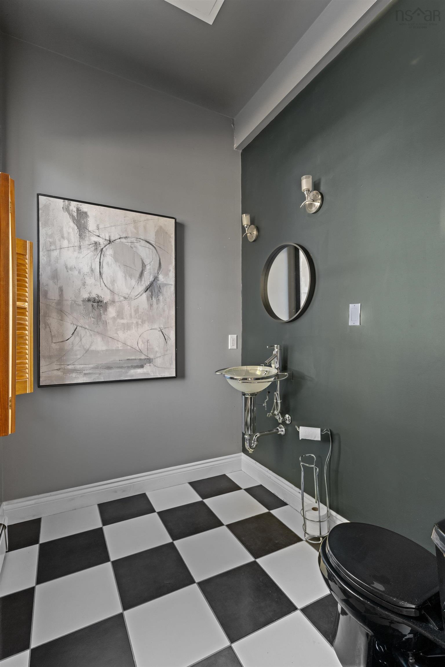 6880 Quinpool Road, Halifax, NS (MLS 202526719)