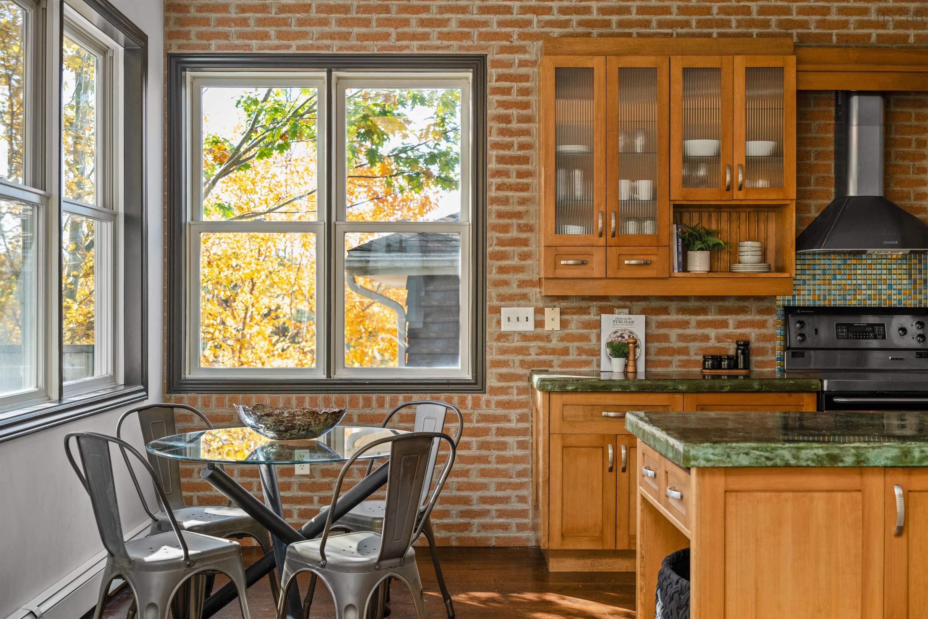 6880 Quinpool Road, Halifax, NS (MLS 202526719)