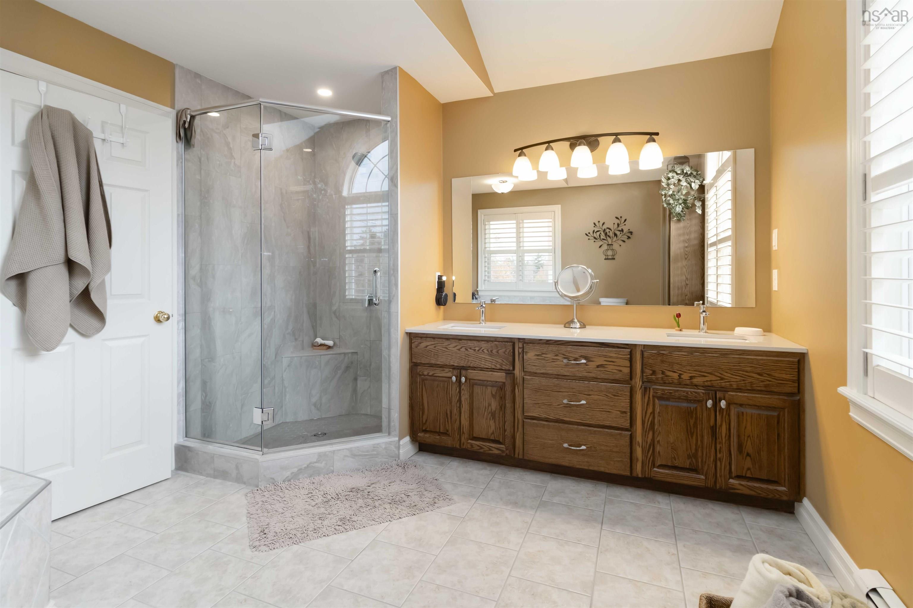 52 Freshwater Trail, Dartmouth, NS (MLS 202526725)