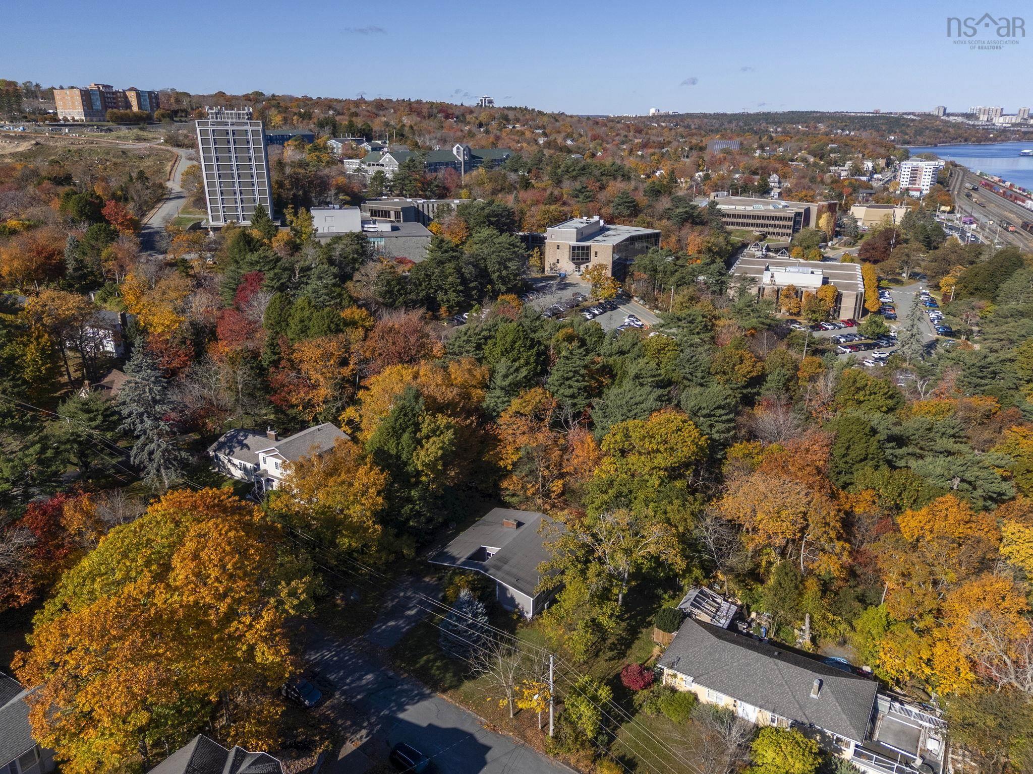 37 Sherbrooke Drive, Halifax, NS (MLS 202526735)