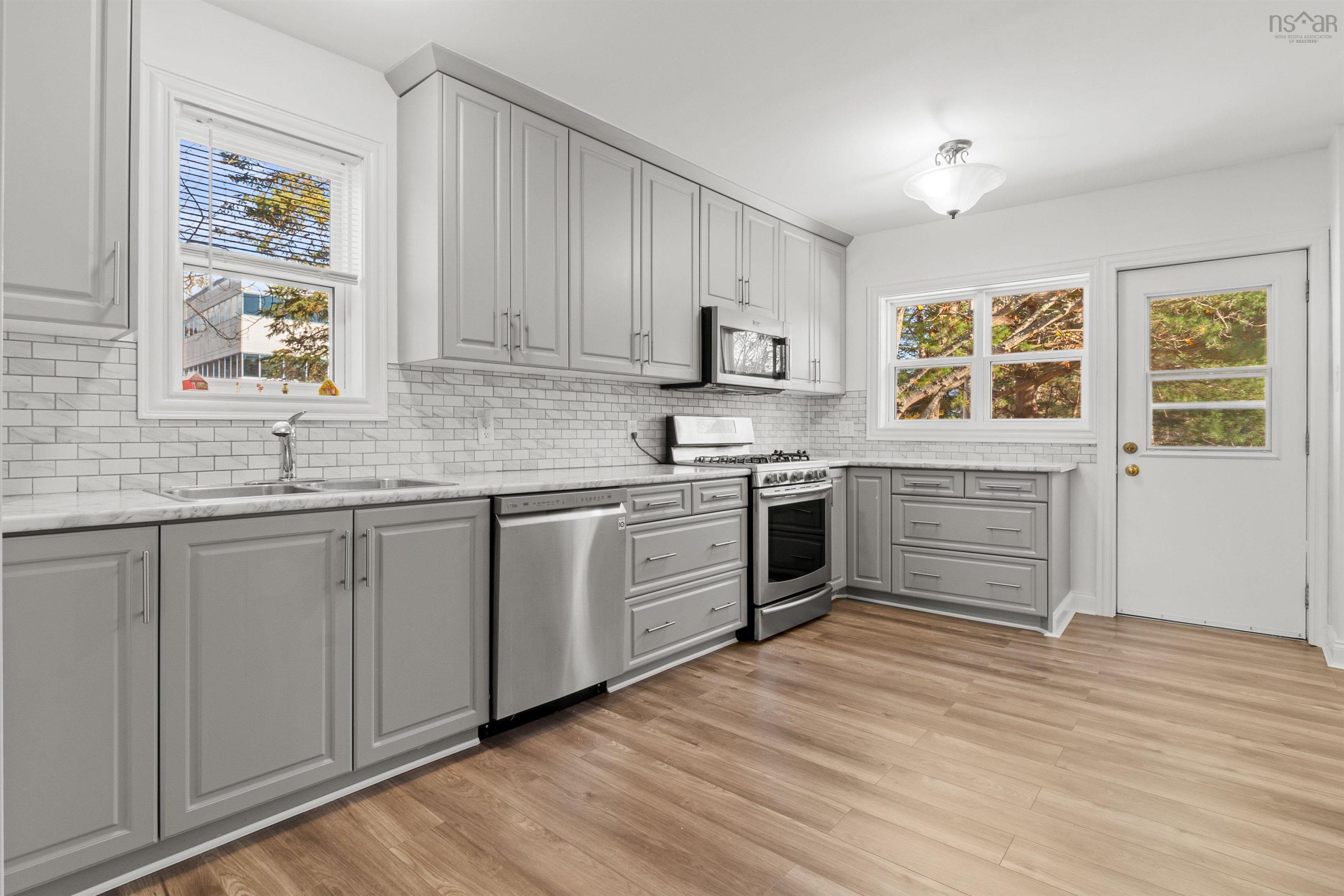 30 Wardour Street, Bedford, NS (MLS 202526746)