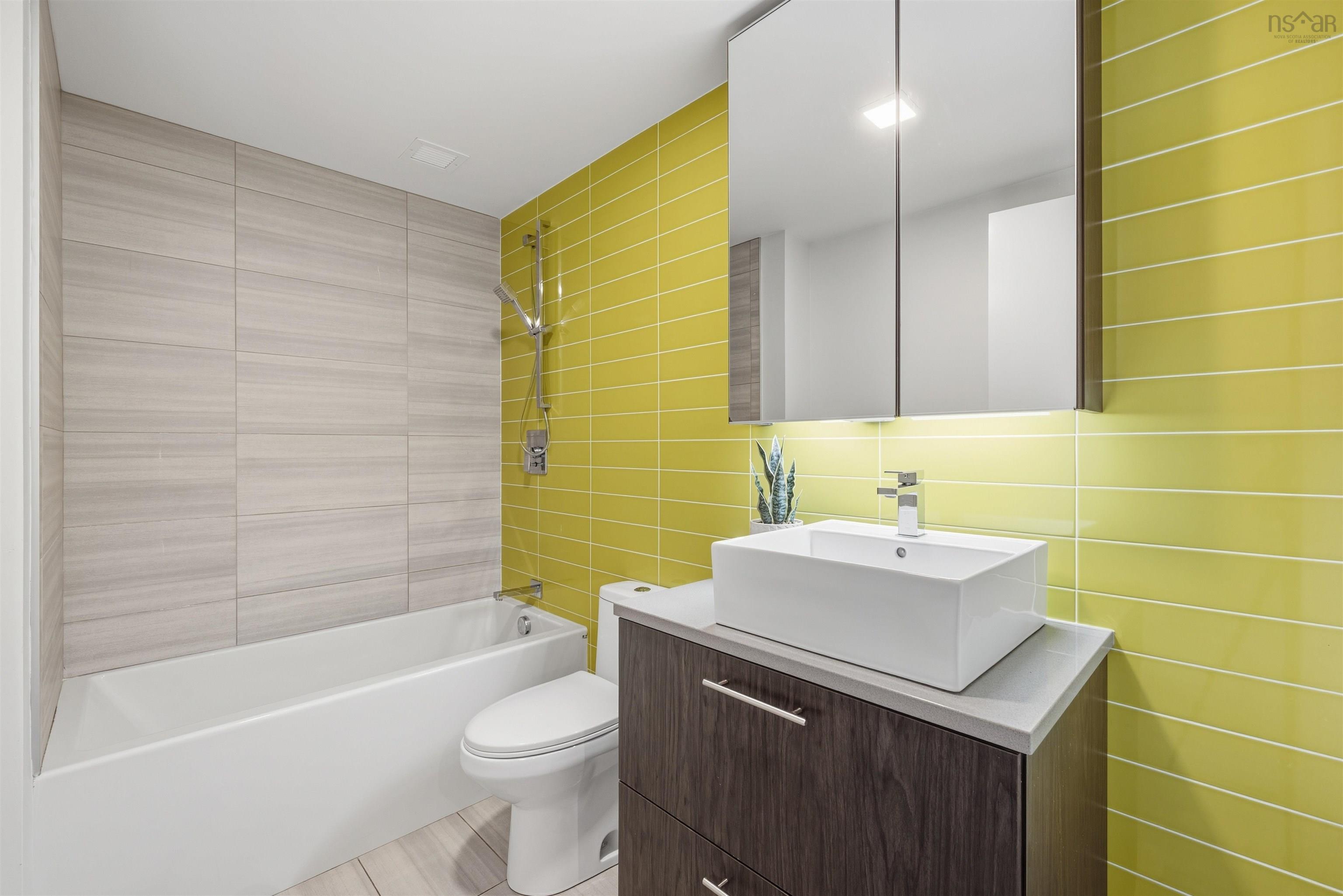 602 1048 Wellington Street, Halifax, NS (MLS 202526758)