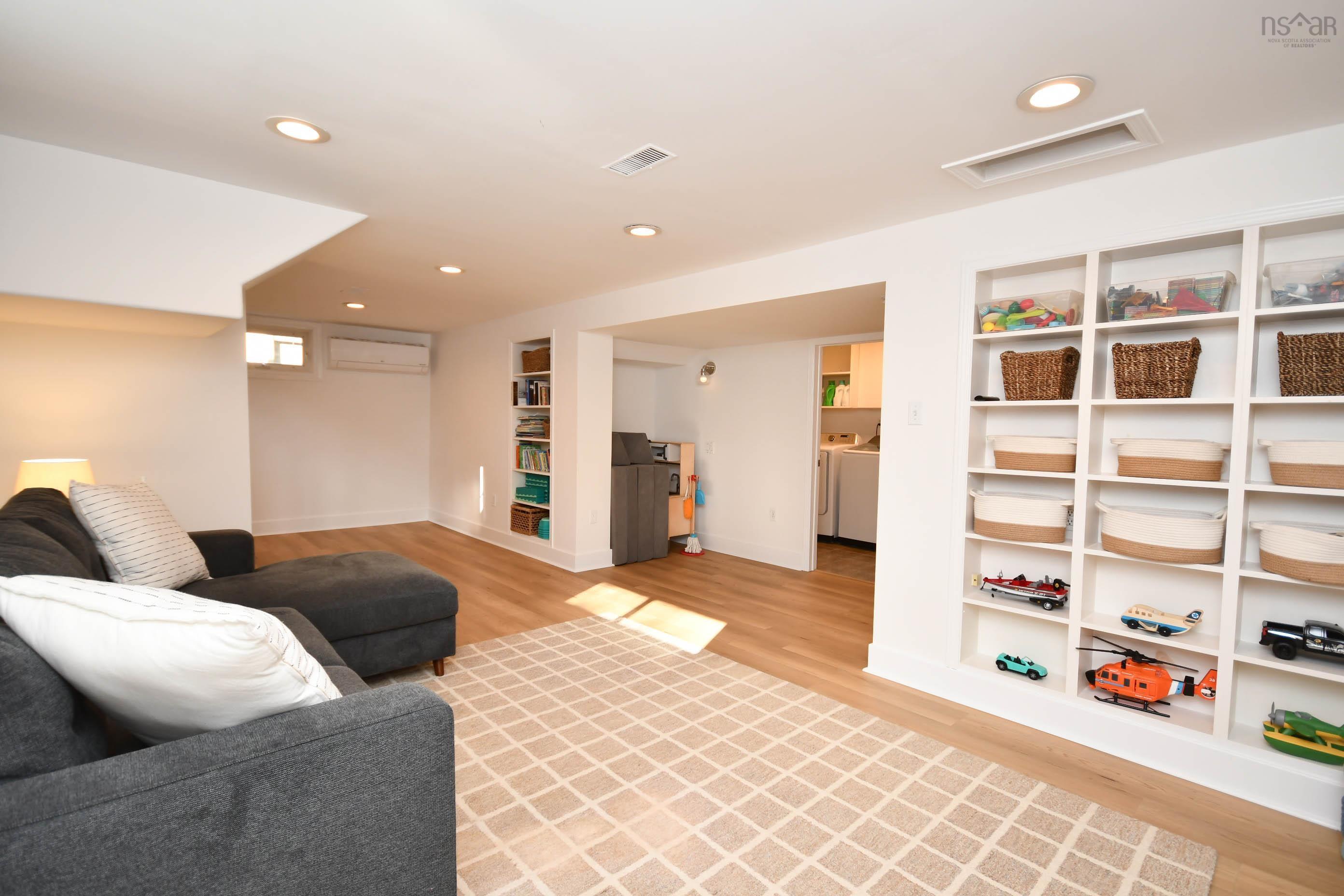 11 Walters Street, Dartmouth, NS (MLS 202526764)