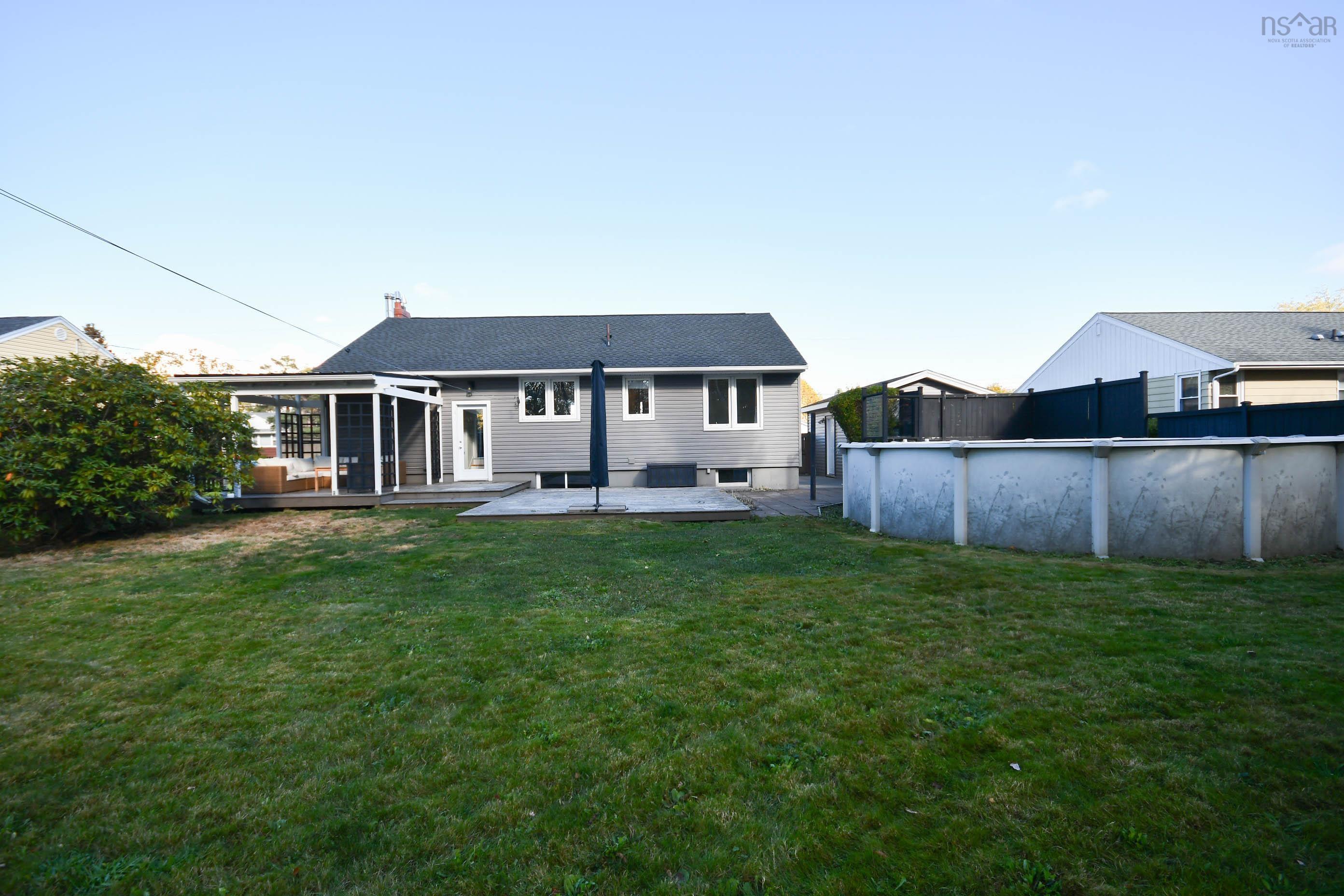 11 Walters Street, Dartmouth, NS (MLS 202526764)