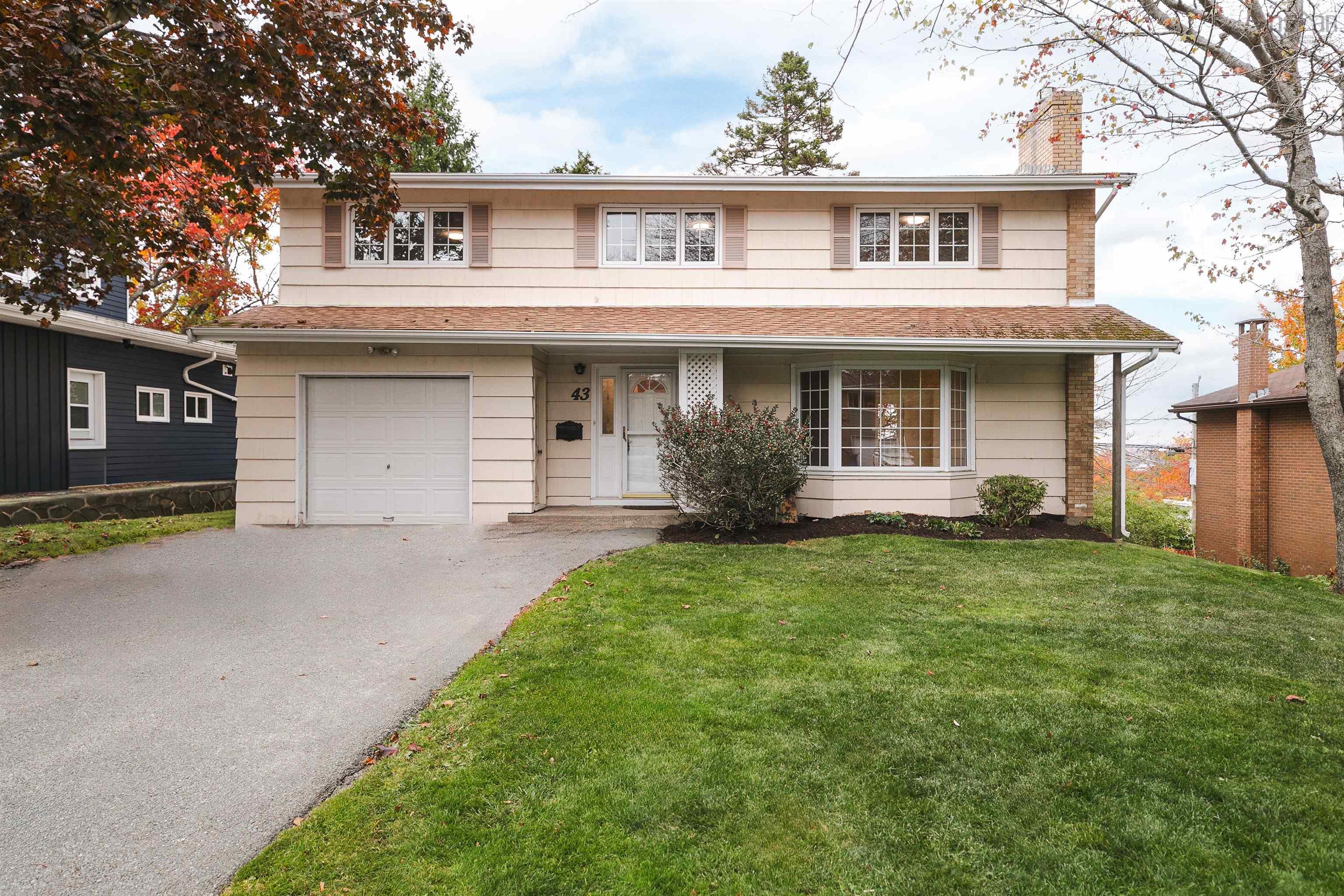 43 Deepwood Crescent, Halifax, NS (MLS 202526774)