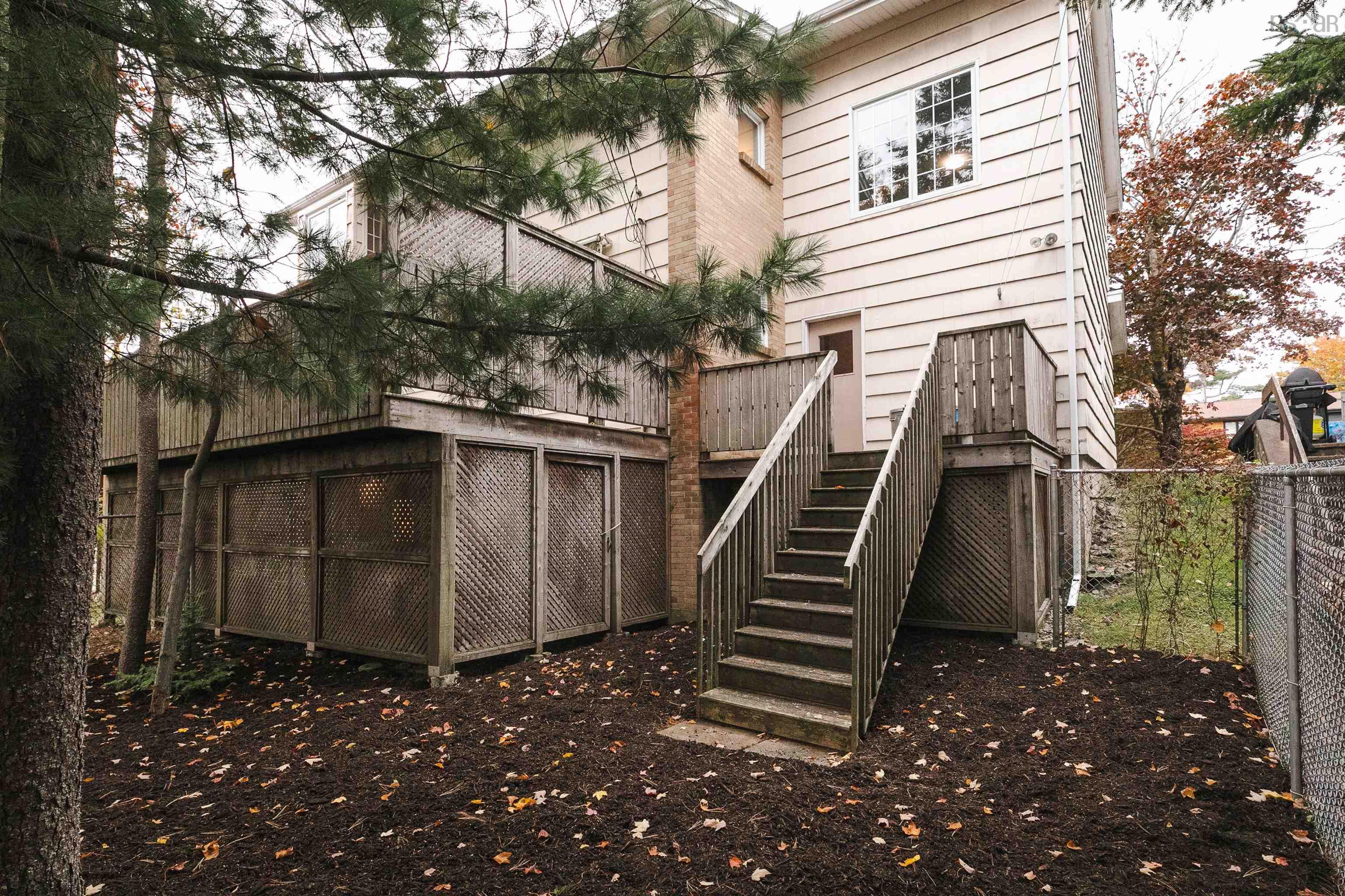 43 Deepwood Crescent, Halifax, NS (MLS 202526774)