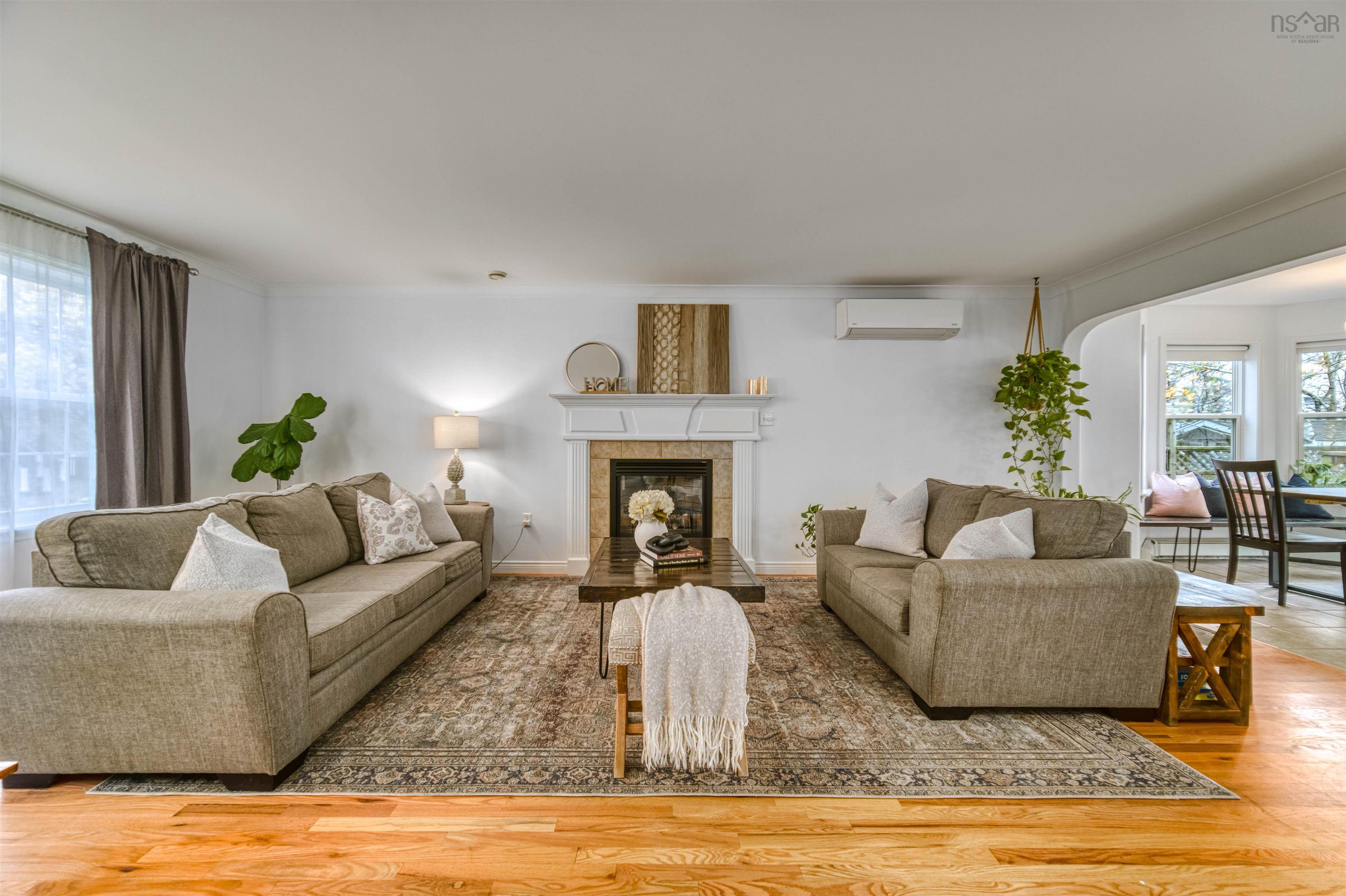 208 Oceanview Drive, Bedford, NS (MLS 202526791)