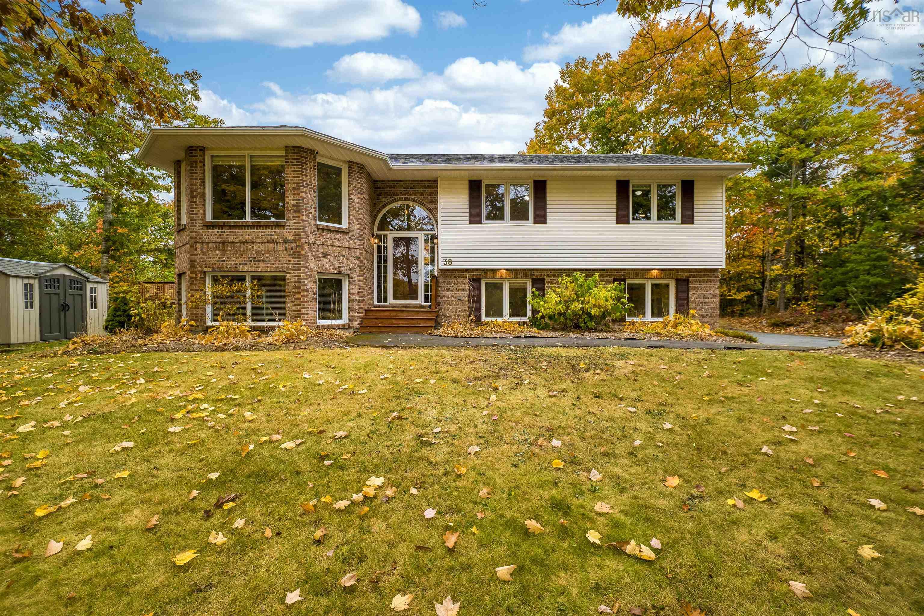 38 Devonport Avenue, Fall River, NS (MLS® 202526792)