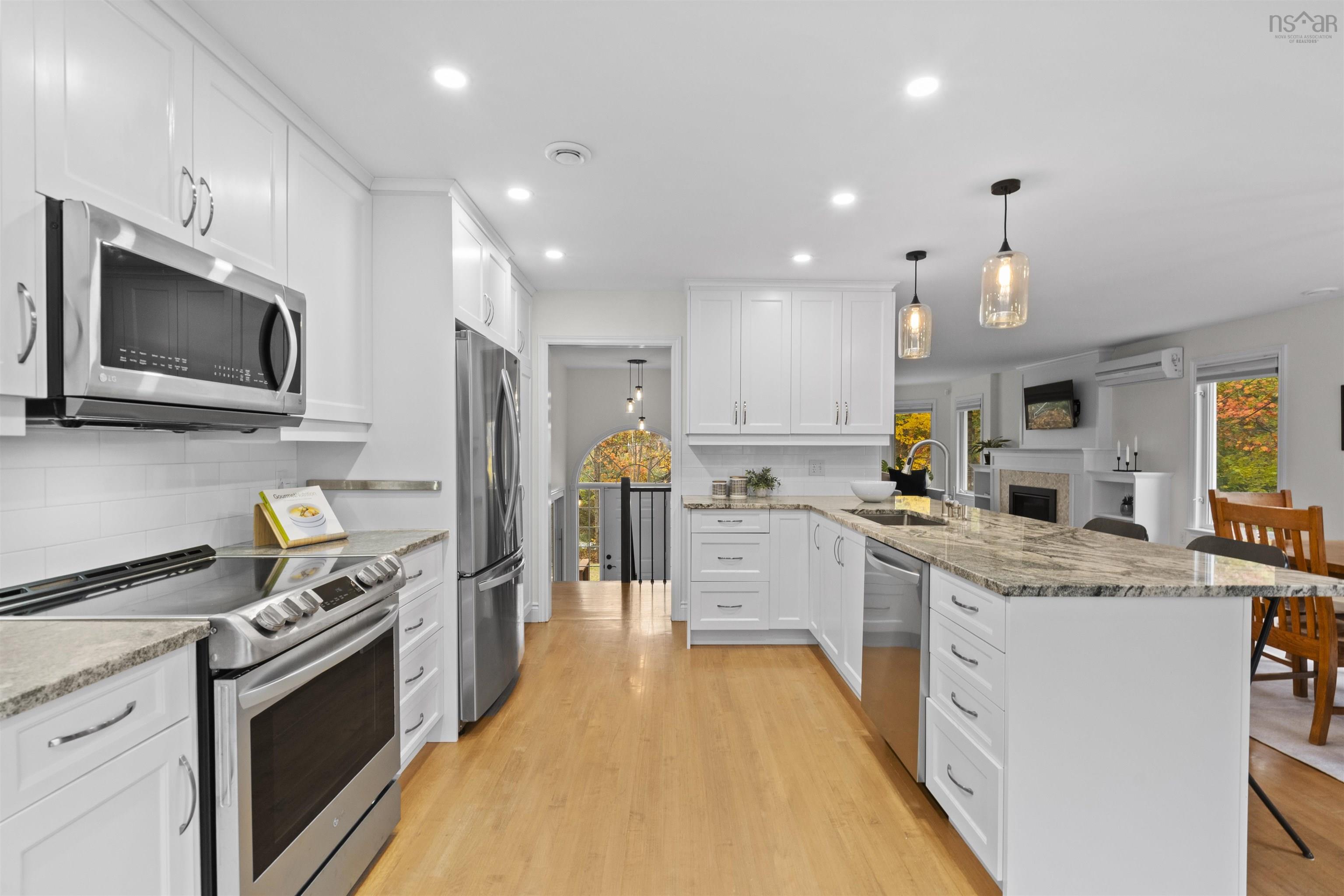 38 Devonport Avenue, Fall River, NS (MLS 202526792)