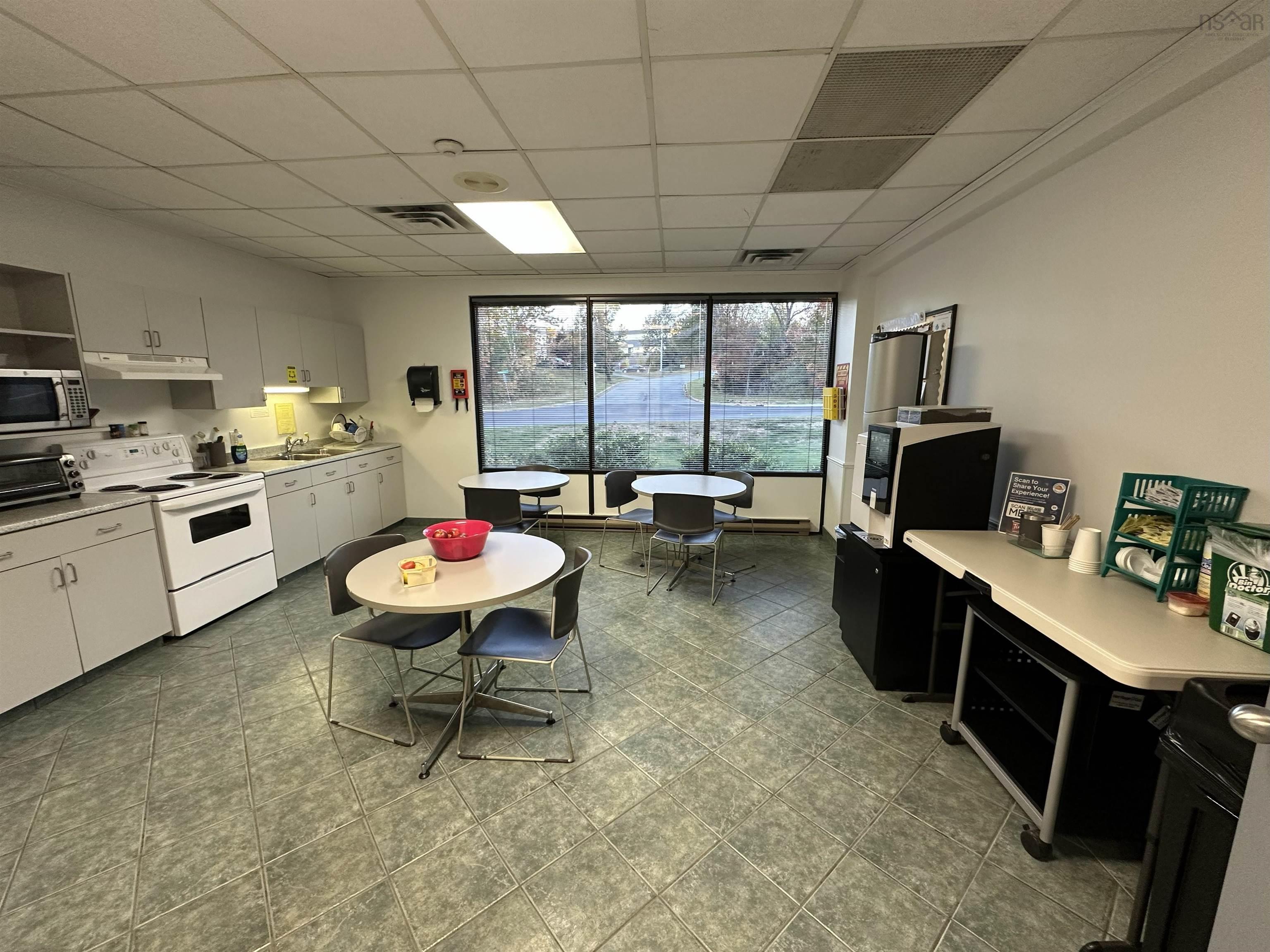 35 Macdonald Avenue, Dartmouth, NS (MLS 202526797)