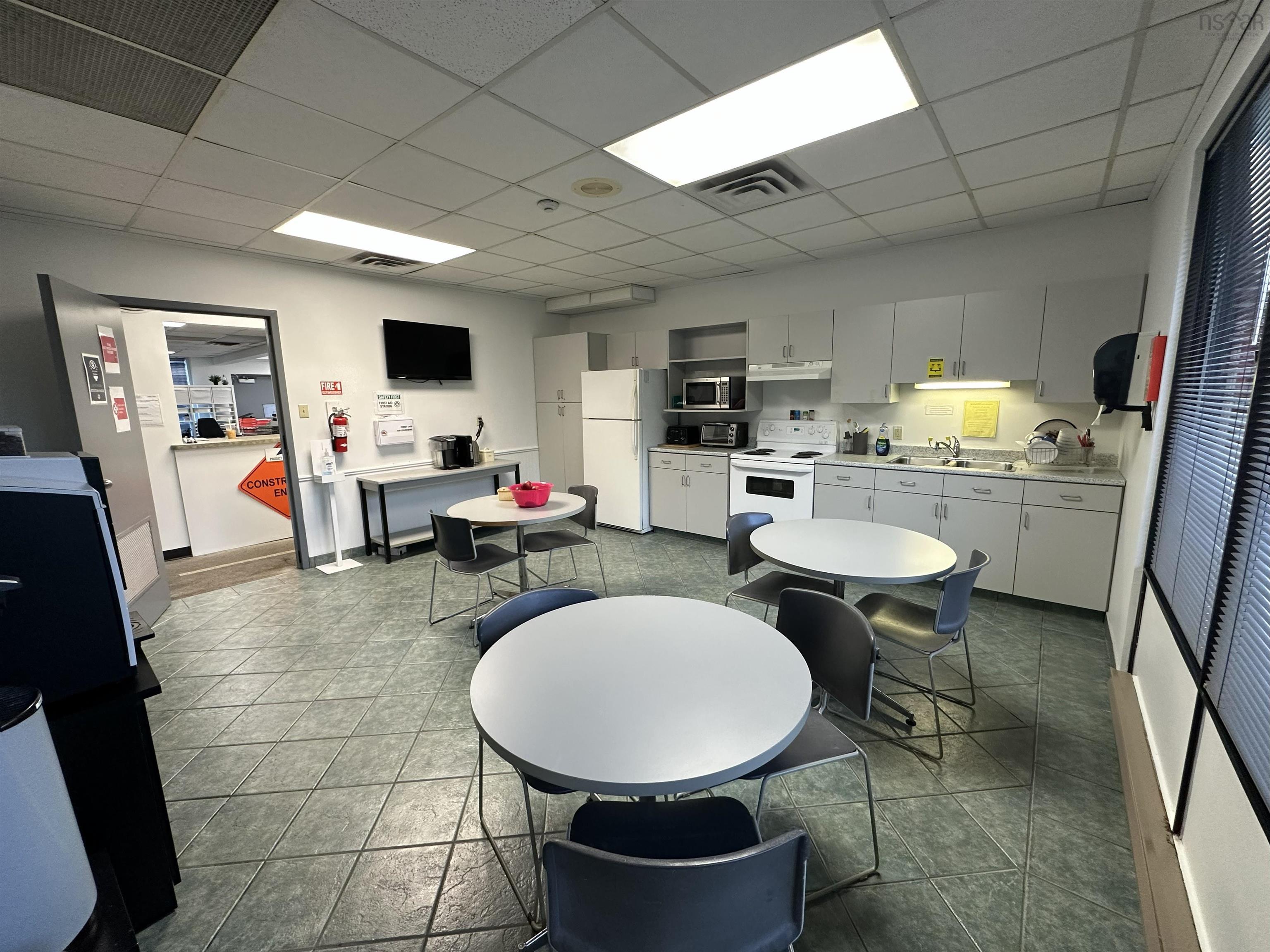 35 Macdonald Avenue, Dartmouth, NS (MLS 202526797)